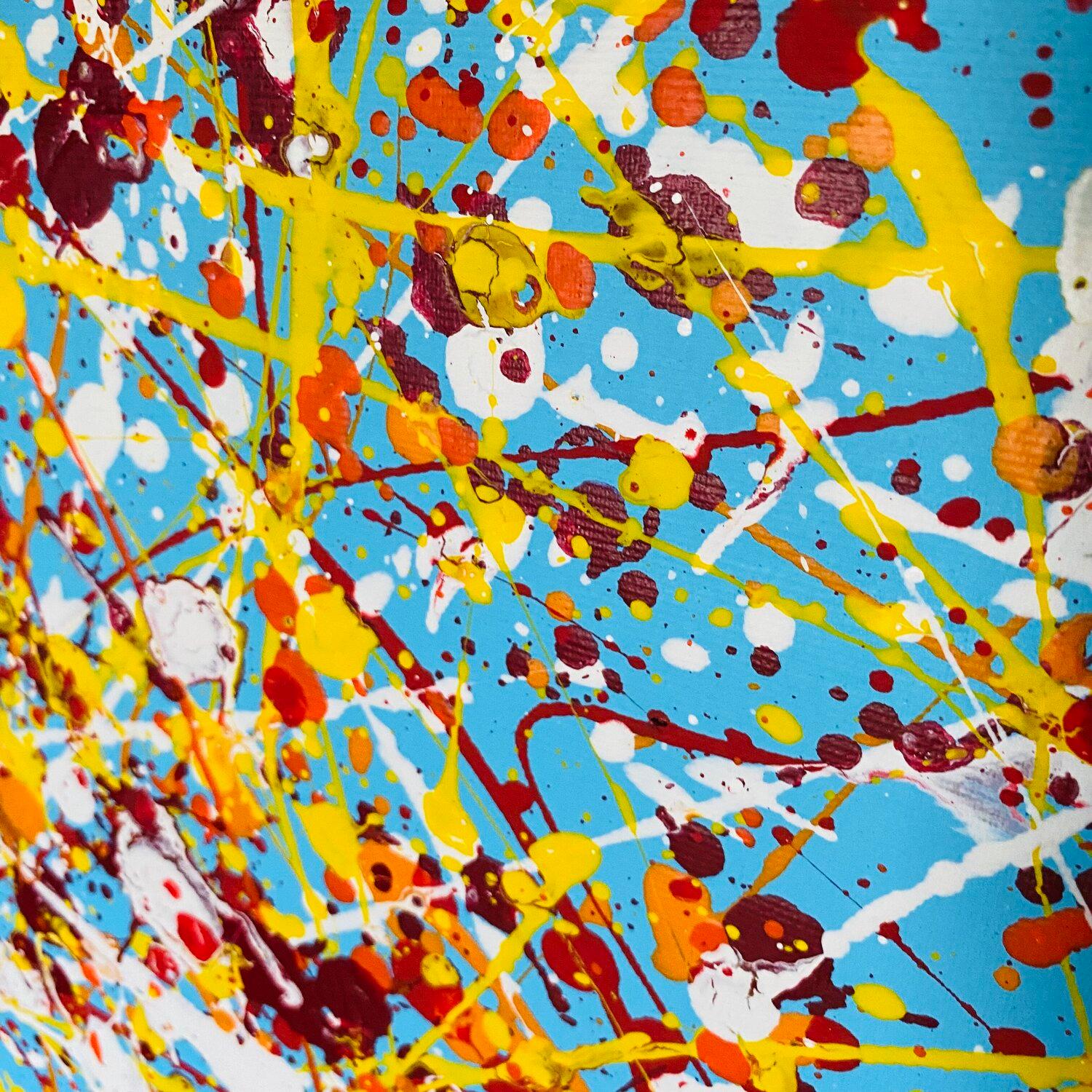 Nel realizzare quest'opera, mi sono goduto l'energia della spontaneità: gocce e punti danzano sulla tela in una sinfonia di colori. Ho usato l'acrilico per tessere un arazzo di emozioni che sposa l'espressionismo astratto con la forza della pop art,
