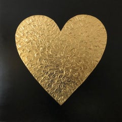 Heart in gold - 3D love, Amour, Amore white and gold textured, gilding