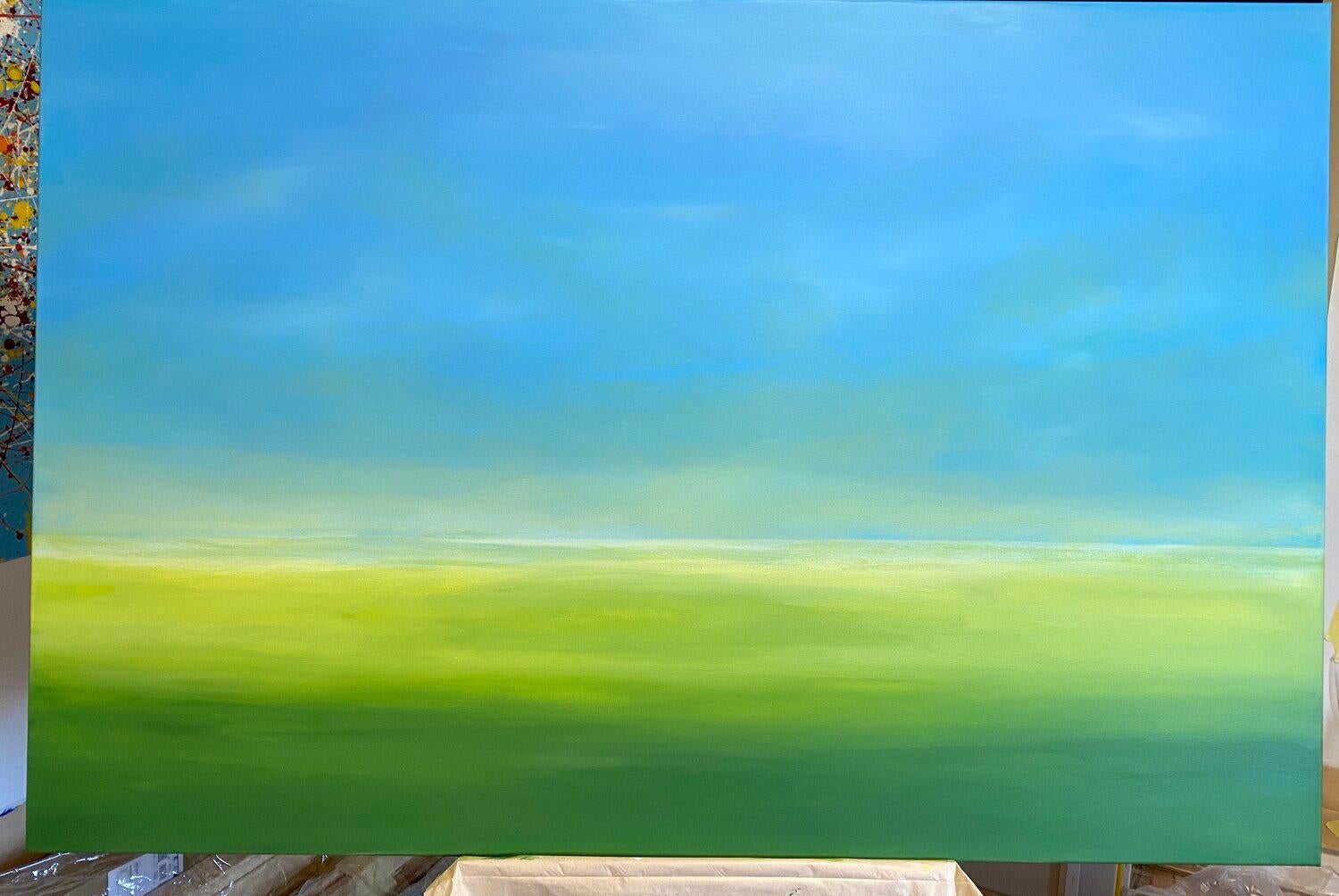 Campo de violación, paisaje minimalista cielo azul, campo verde en venta 3