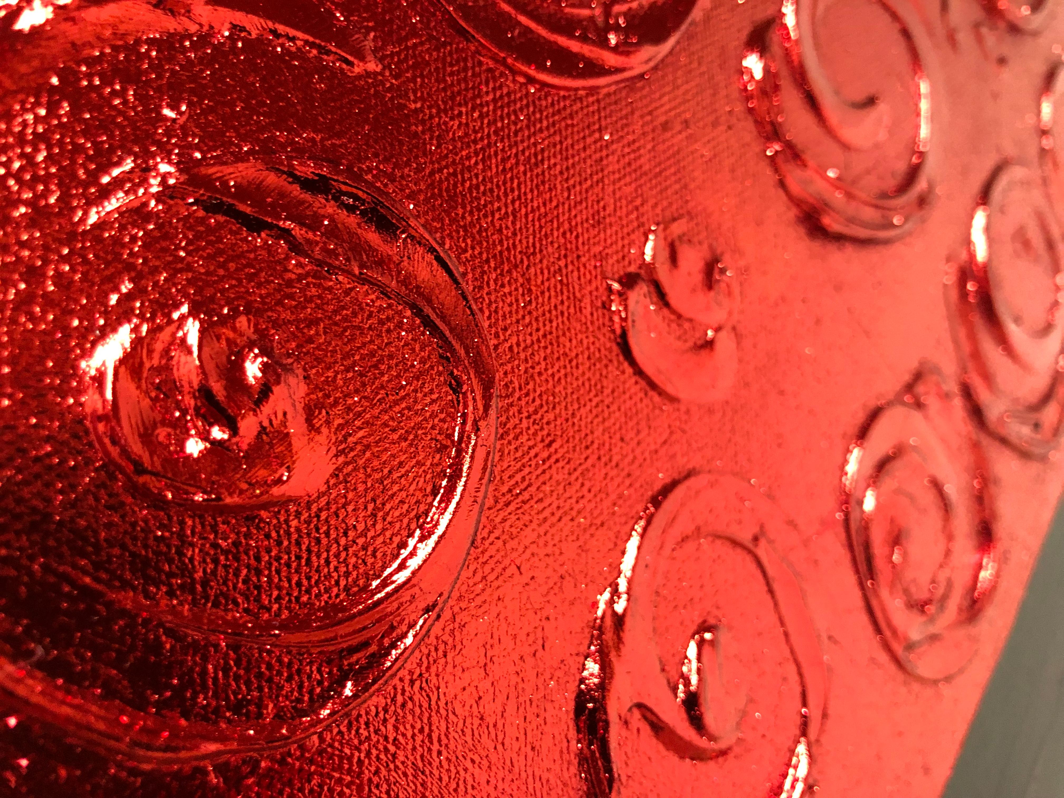Red Heart on black - 3D love, Amour, Amore white and gold textured, gilding For Sale 5