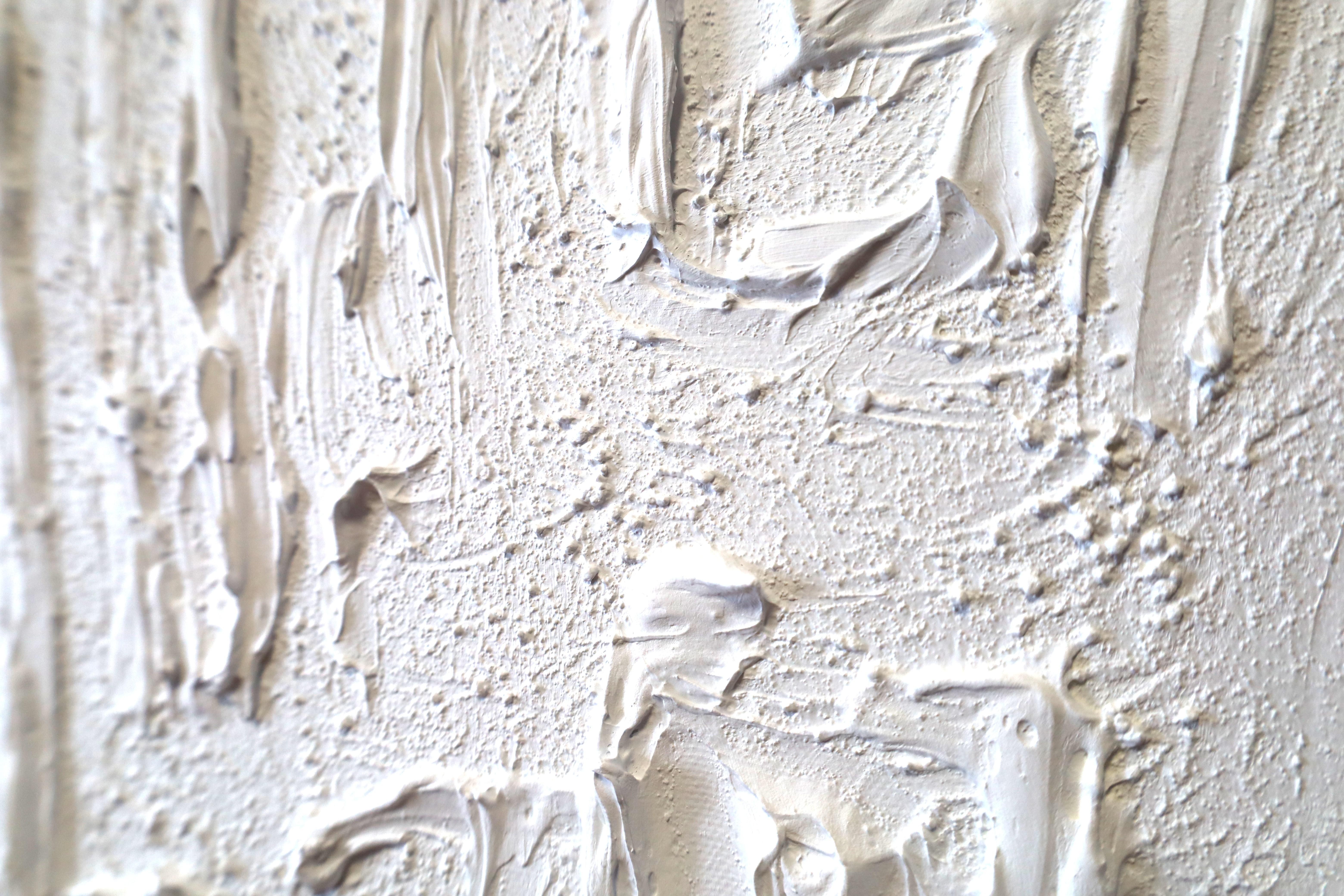 Series “Essential Silence“- 1, white abstraction in 3D, textured For Sale 8