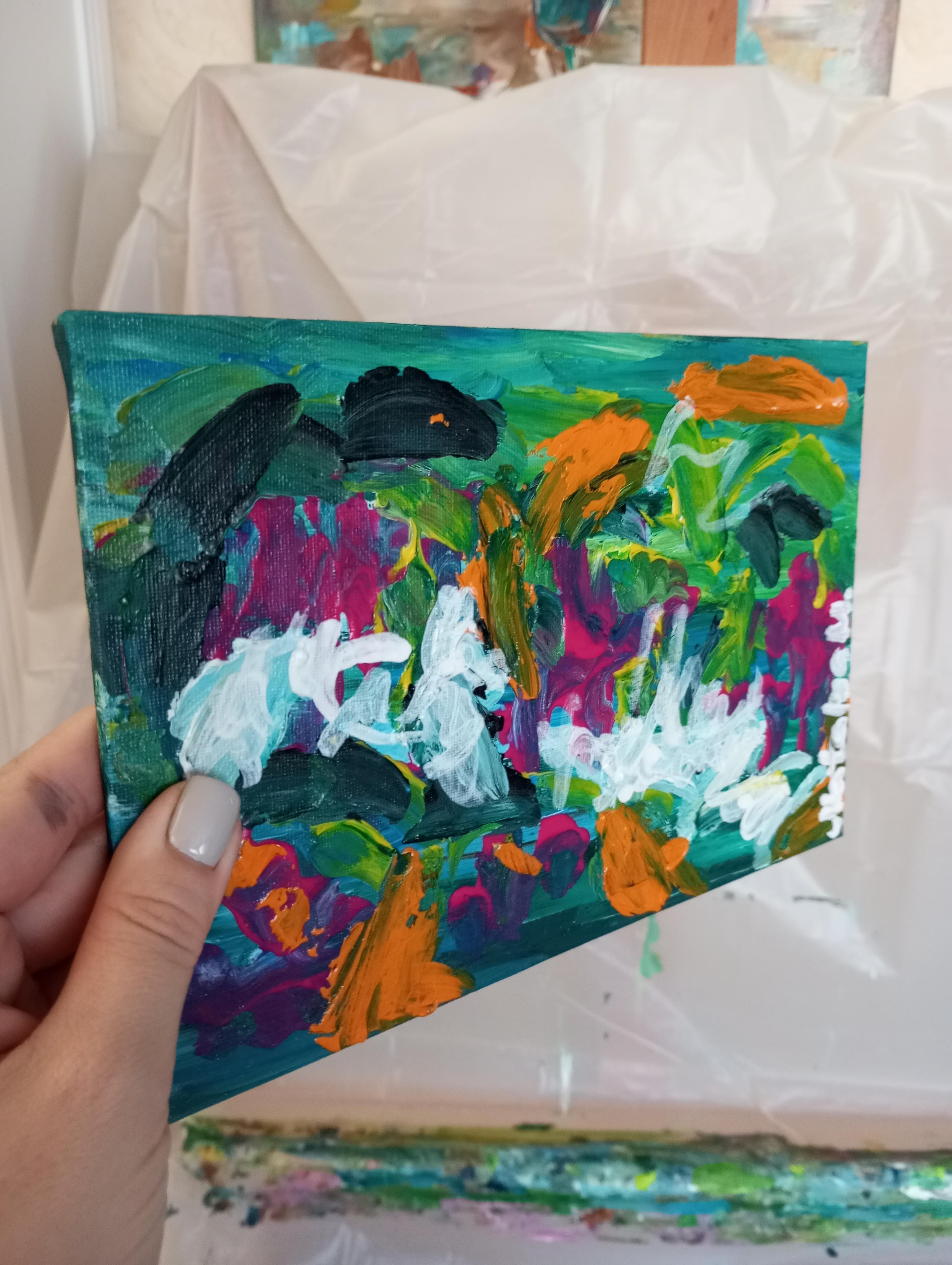 A Natalya le gusta trabajar en obras abstractas con un toque expresivo.

Título: 