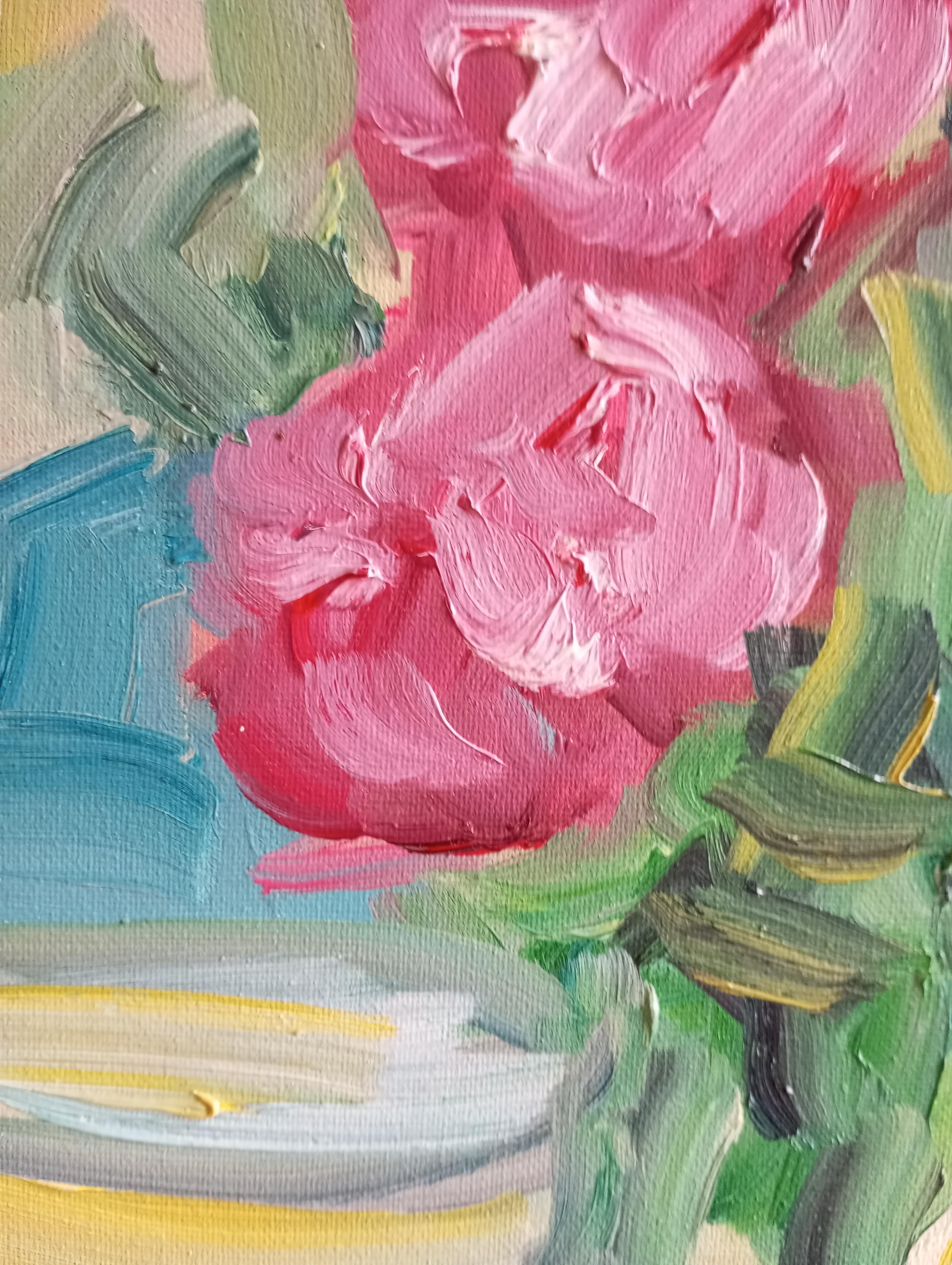 Ma belle table d'été avec des roses rouges ( peinture à l'huile florale contemporaine ) en vente 11