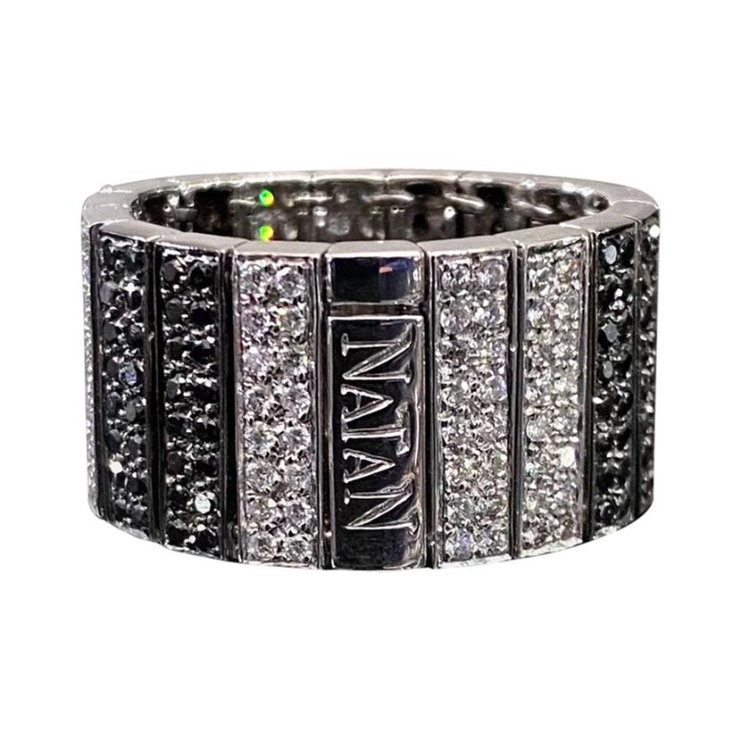 Natan Colorless Fancy Black Diamond Geometric Articulated Ring White Gold Brazil For Sale
