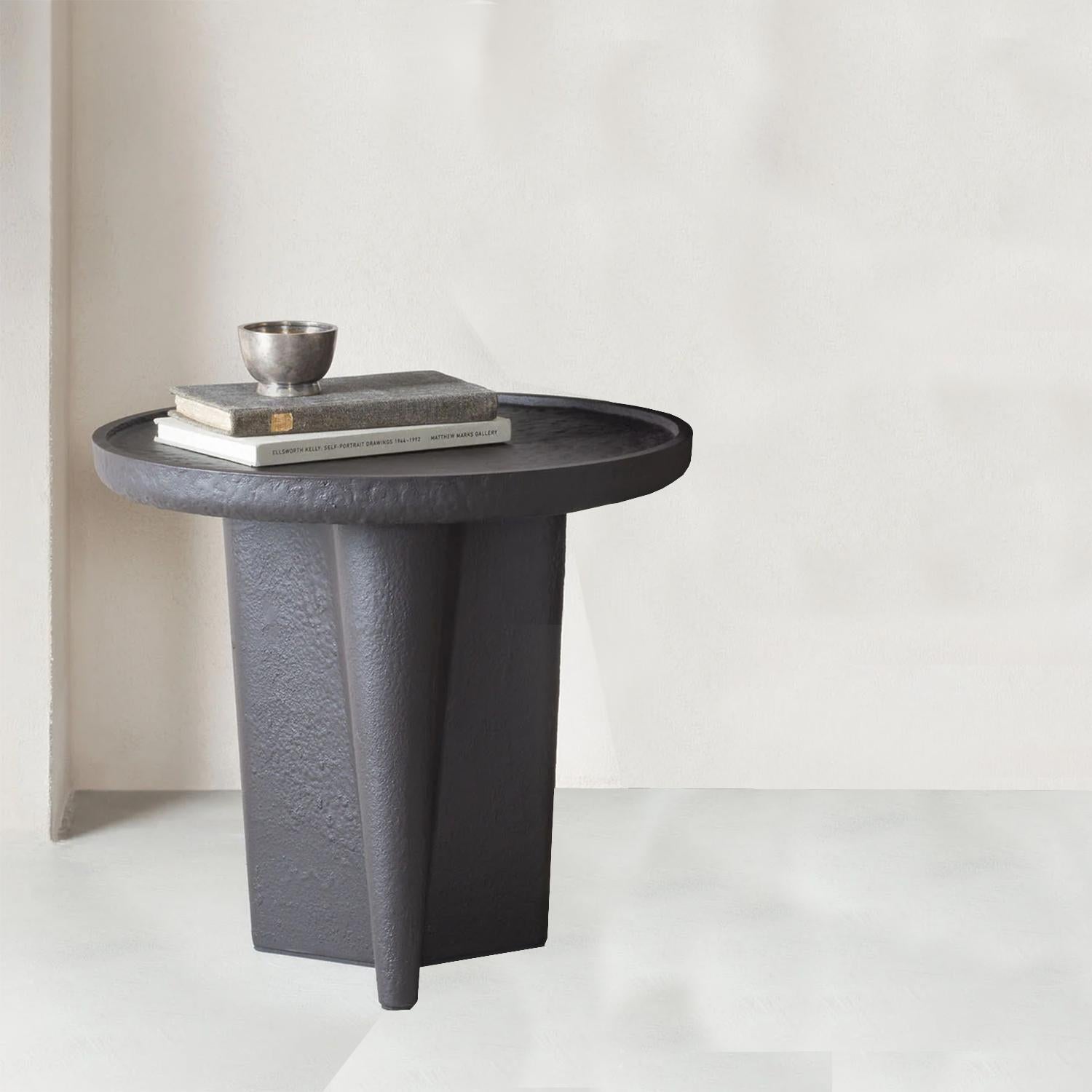 Table d'appoint moyenne Natana Neuf - En vente à Paris, FR