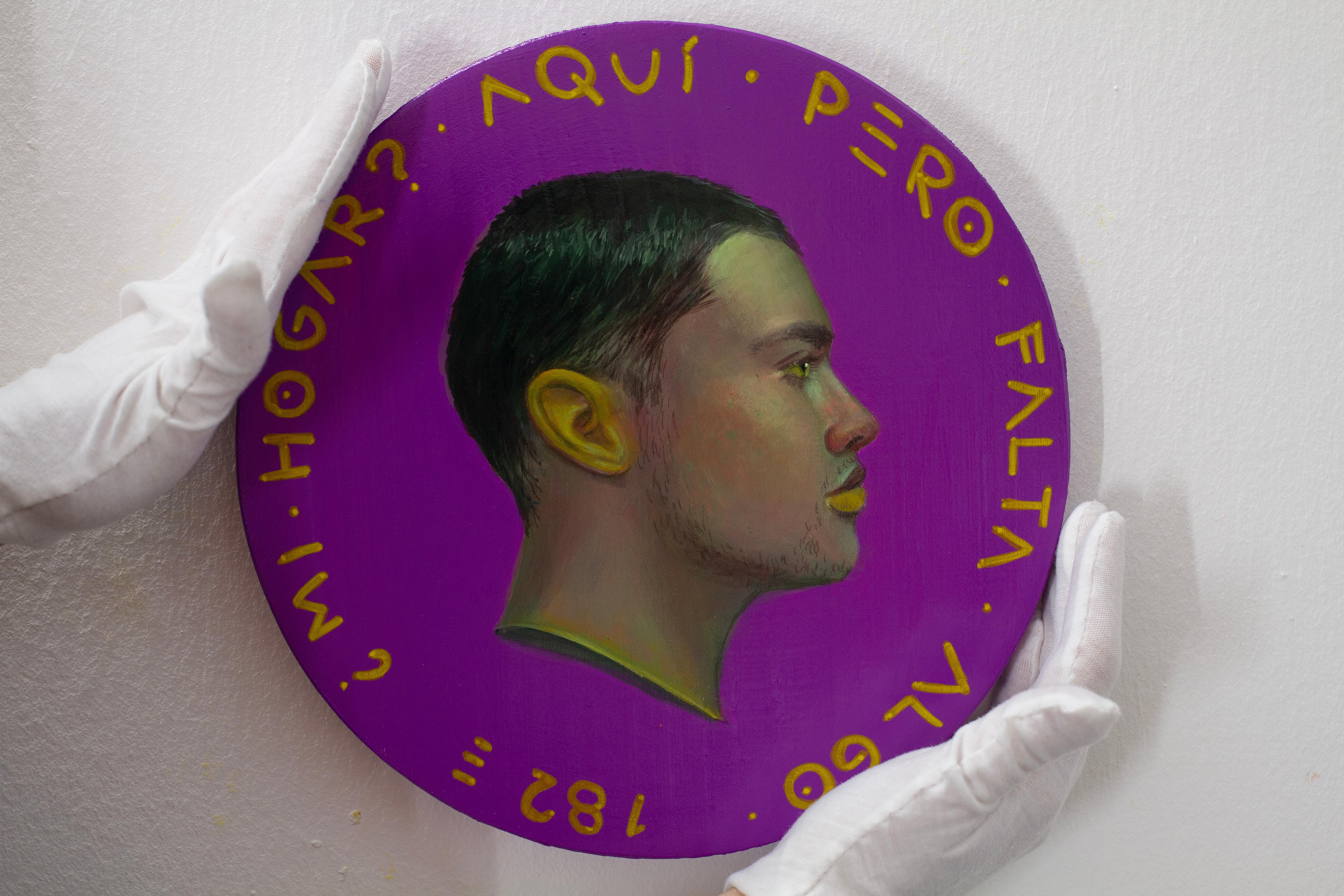 Moneta con ritratto di uomo contemporaneo viola e giallo su Wood. Moneta #253 in vendita 1