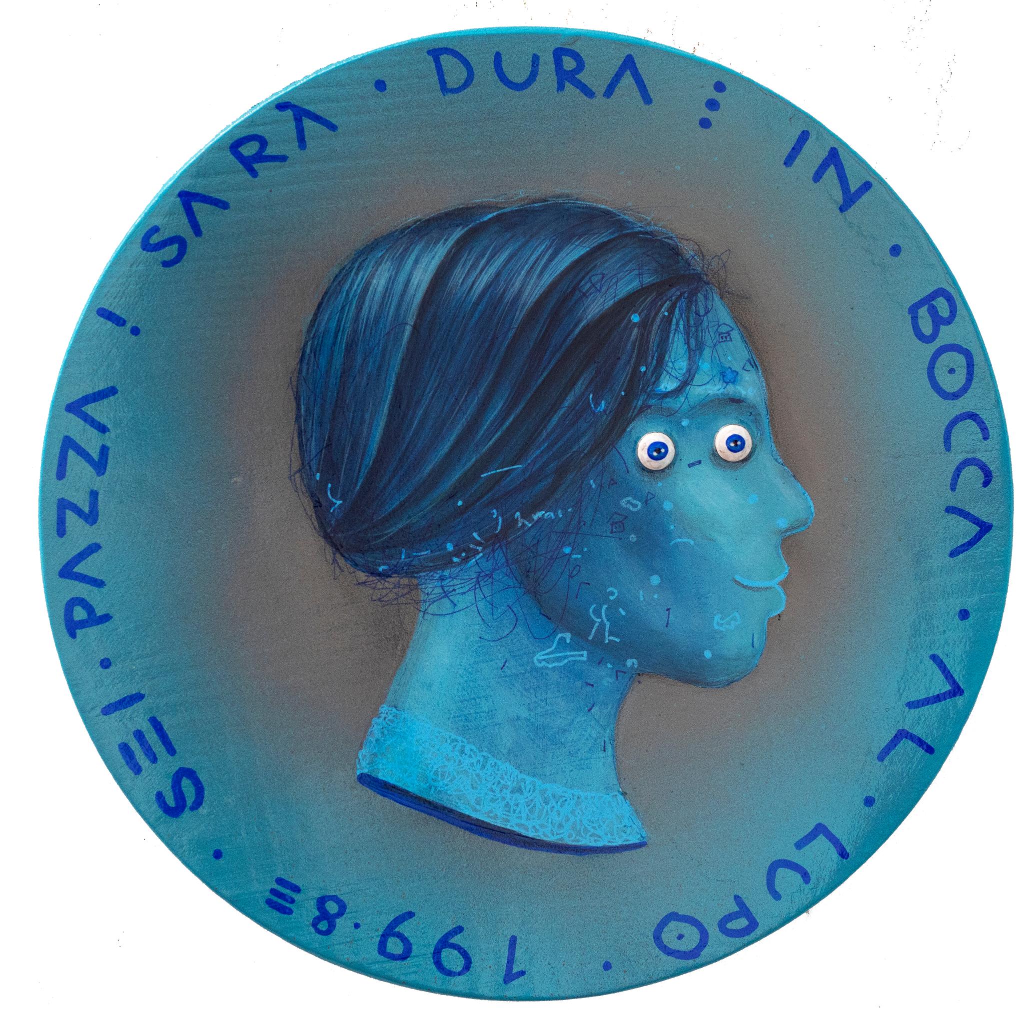 Portrait double face pop surréaliste sur une pièce de bois bleue.  "Monnaie #195"