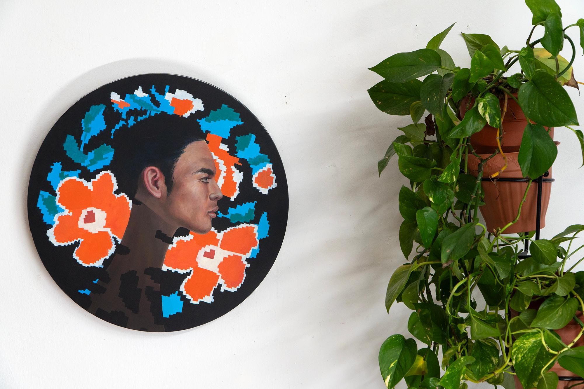 Acryl männliche Porträt auf verpixelt floralen Hintergrund - Holz Tondo Kunst im Angebot 2