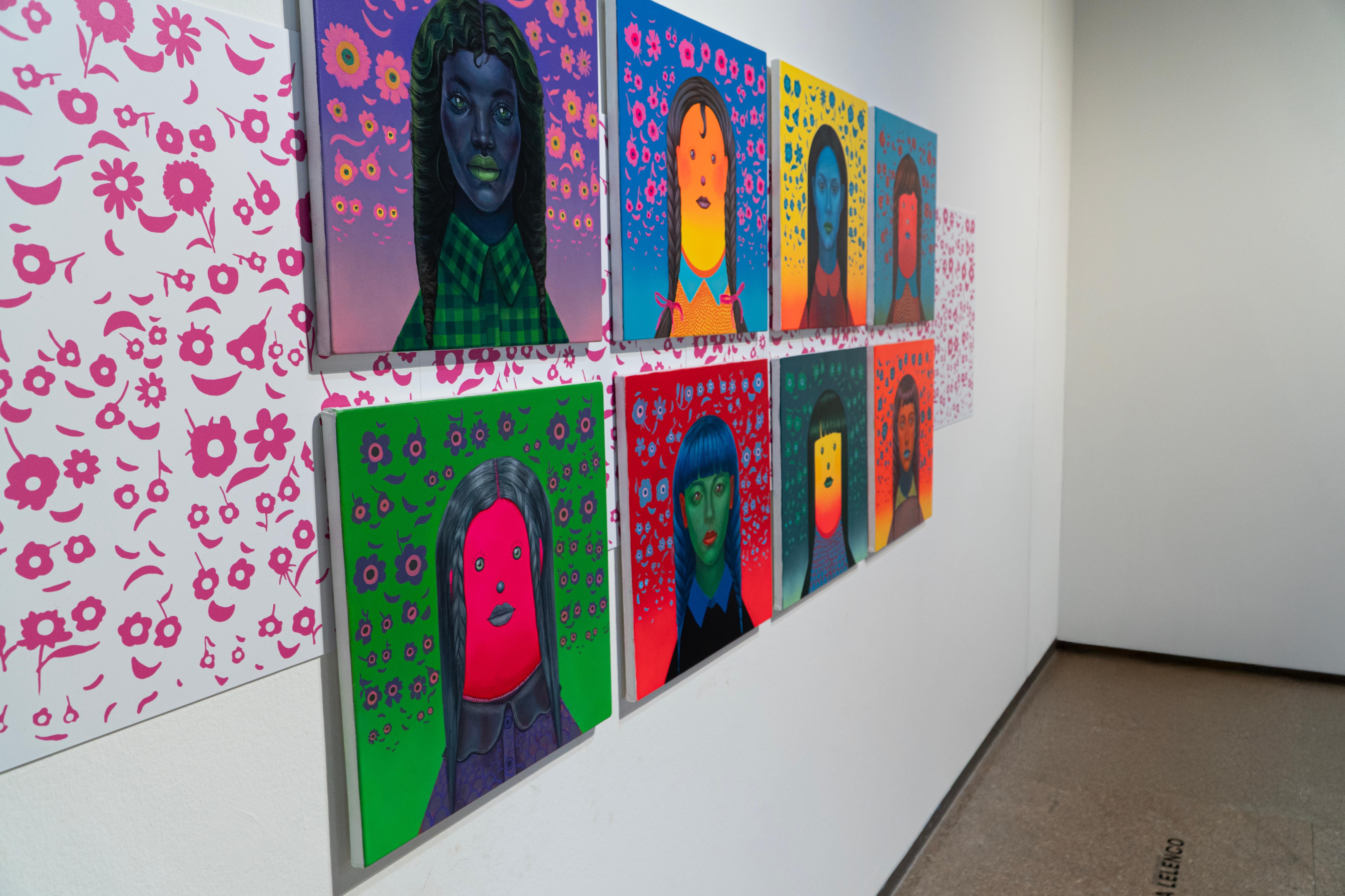 Gelbes und rotes Porträt mit grünem Haar – Pop- Surrealistisches Acrylgemälde, 2024 im Angebot 6