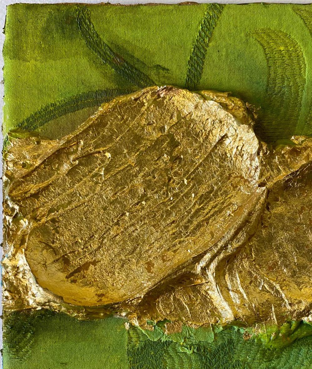 Color Boundaries #22, From the series Color Boundaries  Oil, fabric, 24K gold - Painting by Natasha Zupan