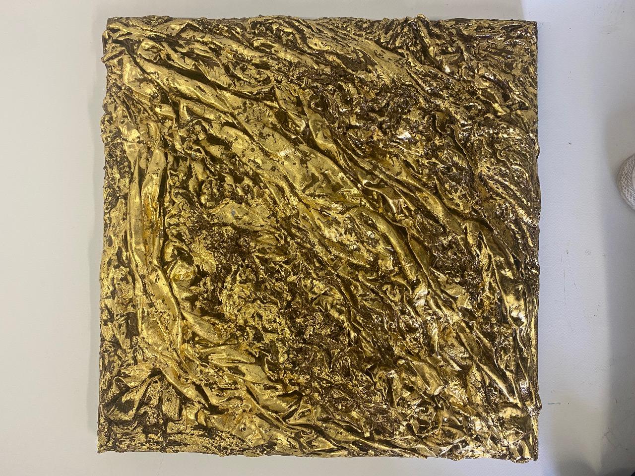 Color Boundaries #60, PFrom the serie Color Boundaries Oil, fabric, Gold on wood - Painting by Natasha Zupan