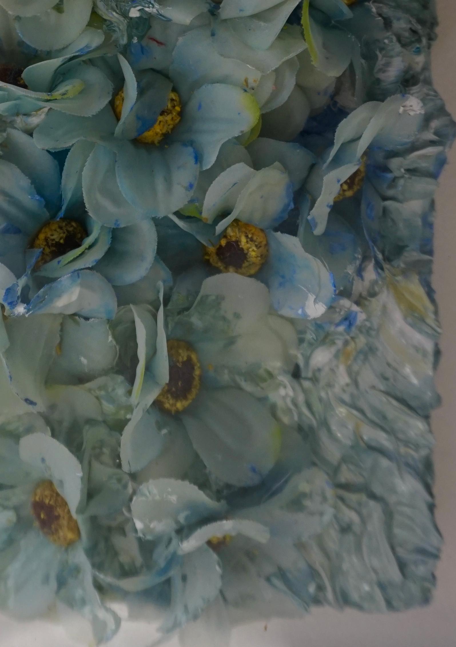 can you paint fake flowers with acrylic paint