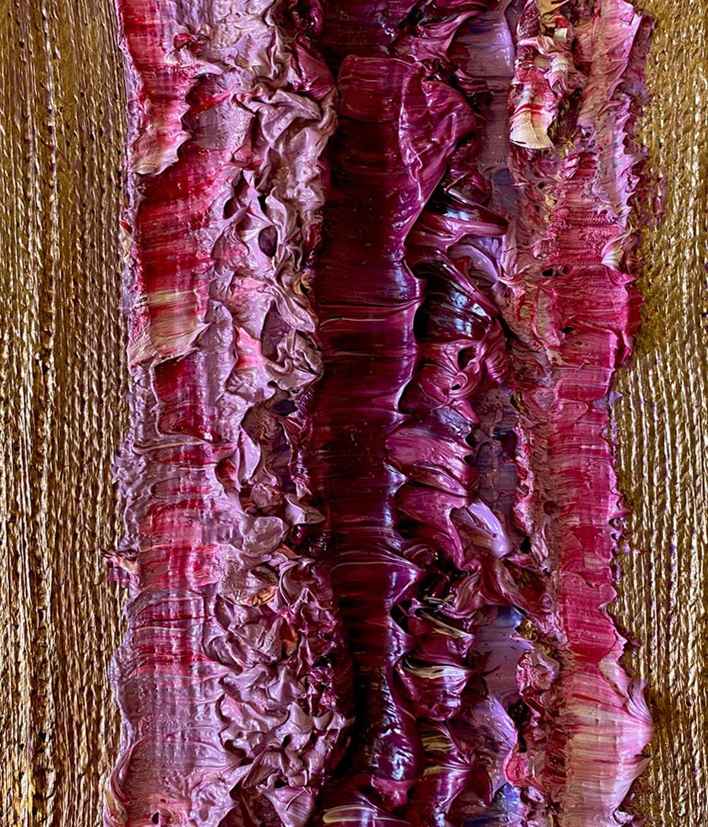 Color Boundaries #38, 2018 von Natasha Zupan
Aus der Serie Color Boundaries
Öl, Stoff, Medium, auf Leinwand 
Größe: 9,5 Zoll. H x 7,5 in. B x 3 in T.
Leinwand auf einem Keilrahmen

Natasha Zupan verbindet auf wunderbare Weise das Alte und das Neue,