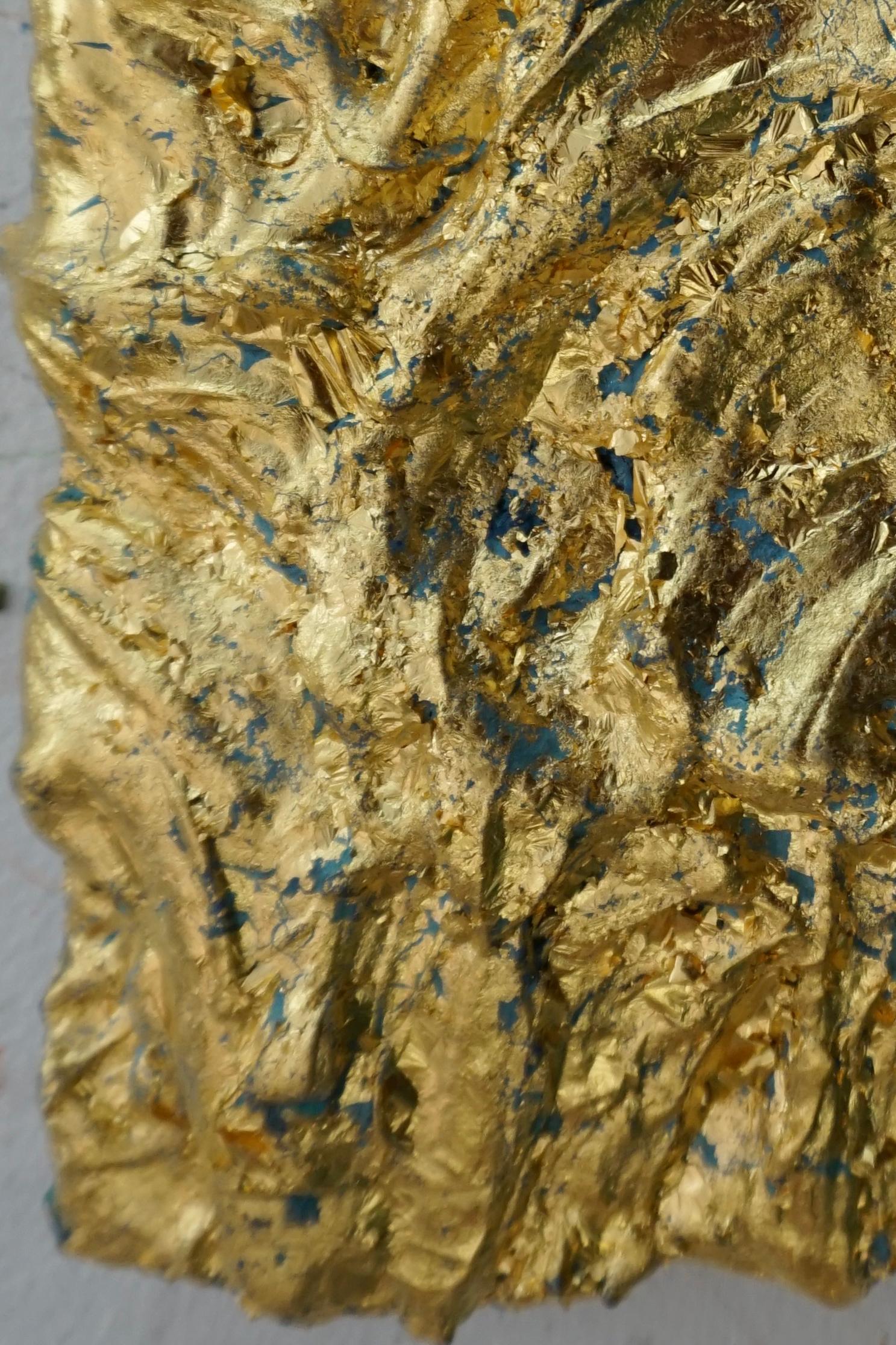 Tactile memory #113, taktil  Abstraktes Gemälde in Acryl, Öl, 24 Karat Gold auf Leinwand (Zeitgenössisch), Painting, von Natasha Zupan