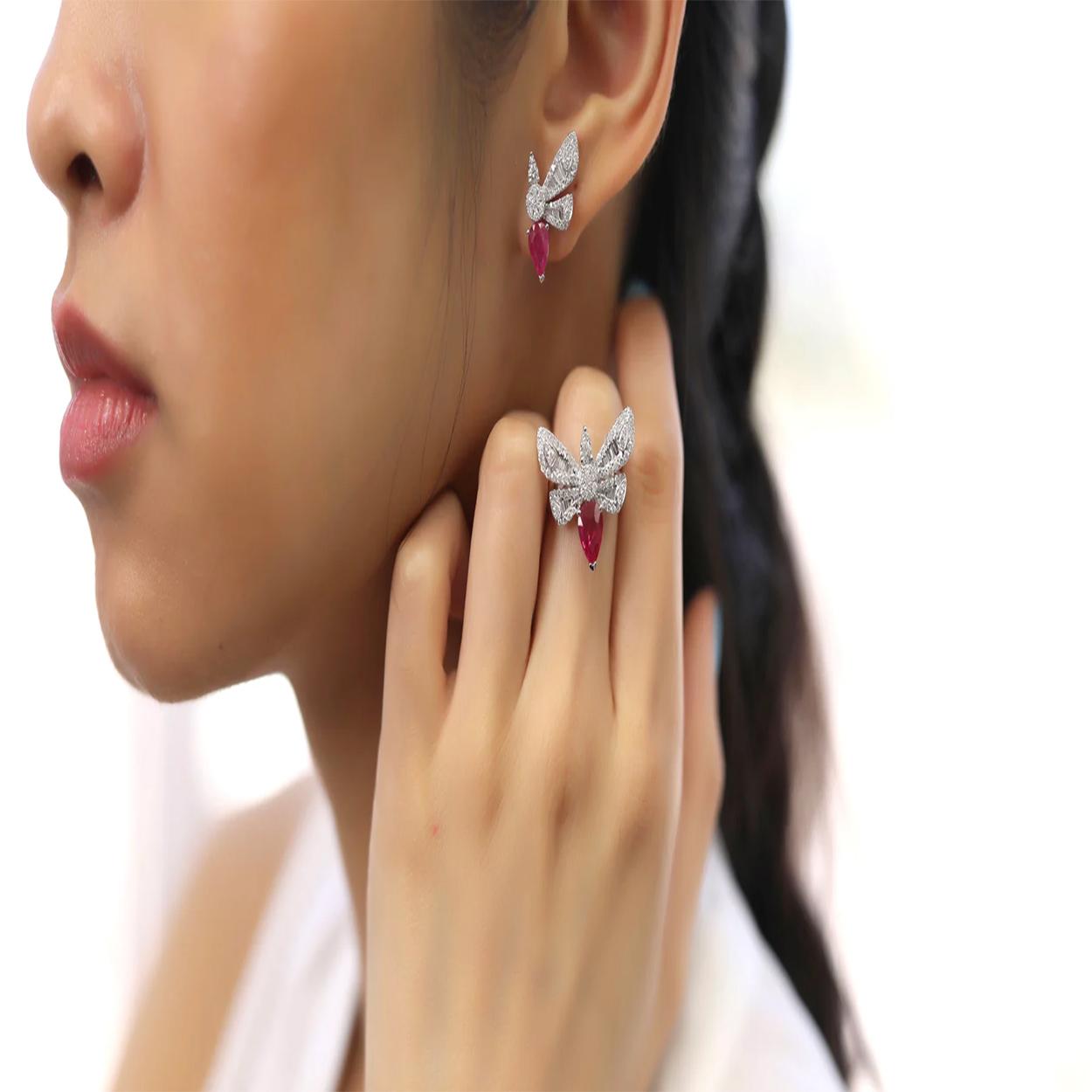 Half bee ruby earring and ring set, all with a high polish finish. Available in 18K White Gold. 

Earring Information 
Diamond Type : Natural Diamond
Metal : 18K
Metal Color : White Gold
Diamond Carat Weight : 0.78ttcw
Rubies Carat Weight : 1.30ttcw