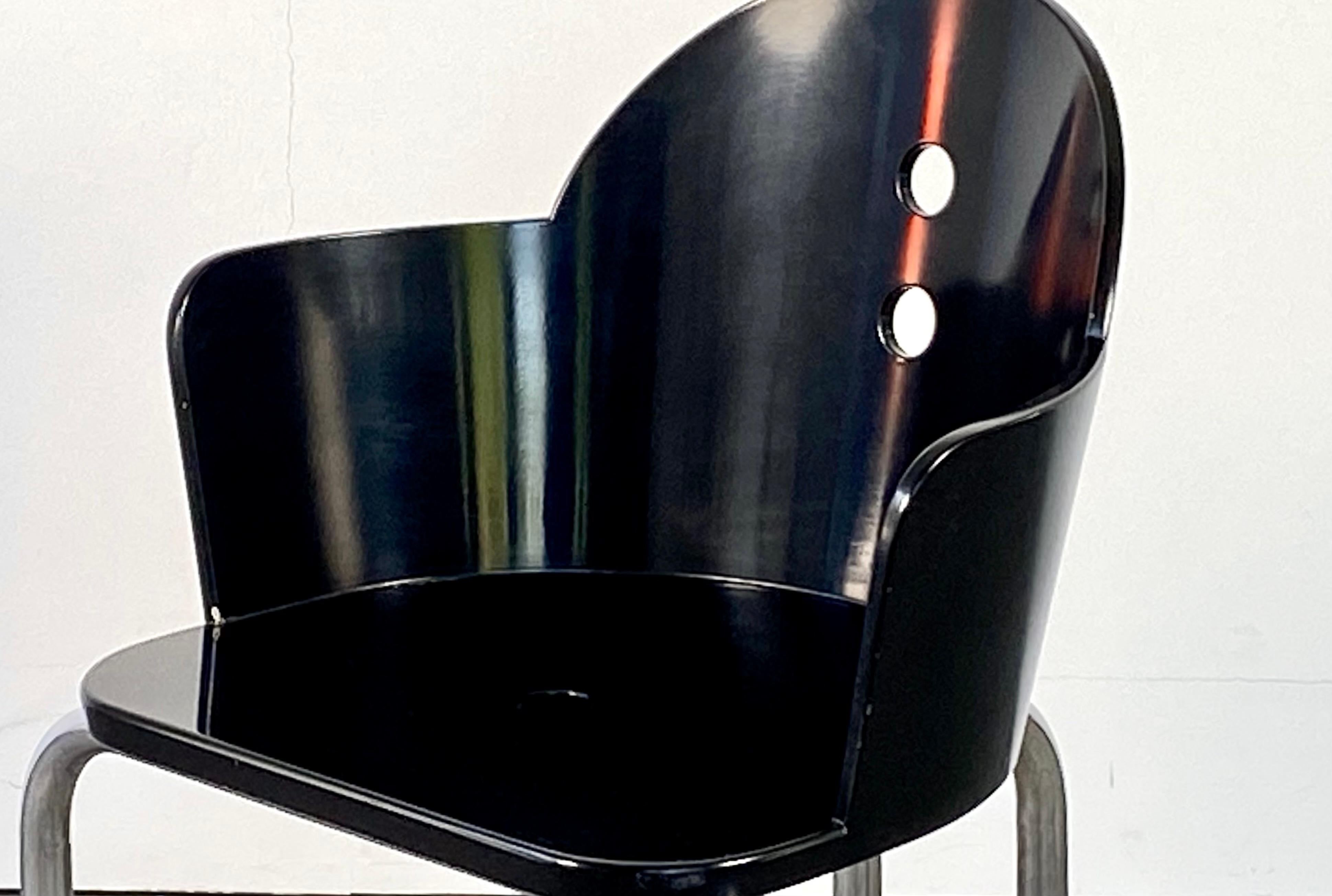 Nathalie chair designed by Nathalie du Pasquier for Memphis Milano ca. 1990 For Sale 1