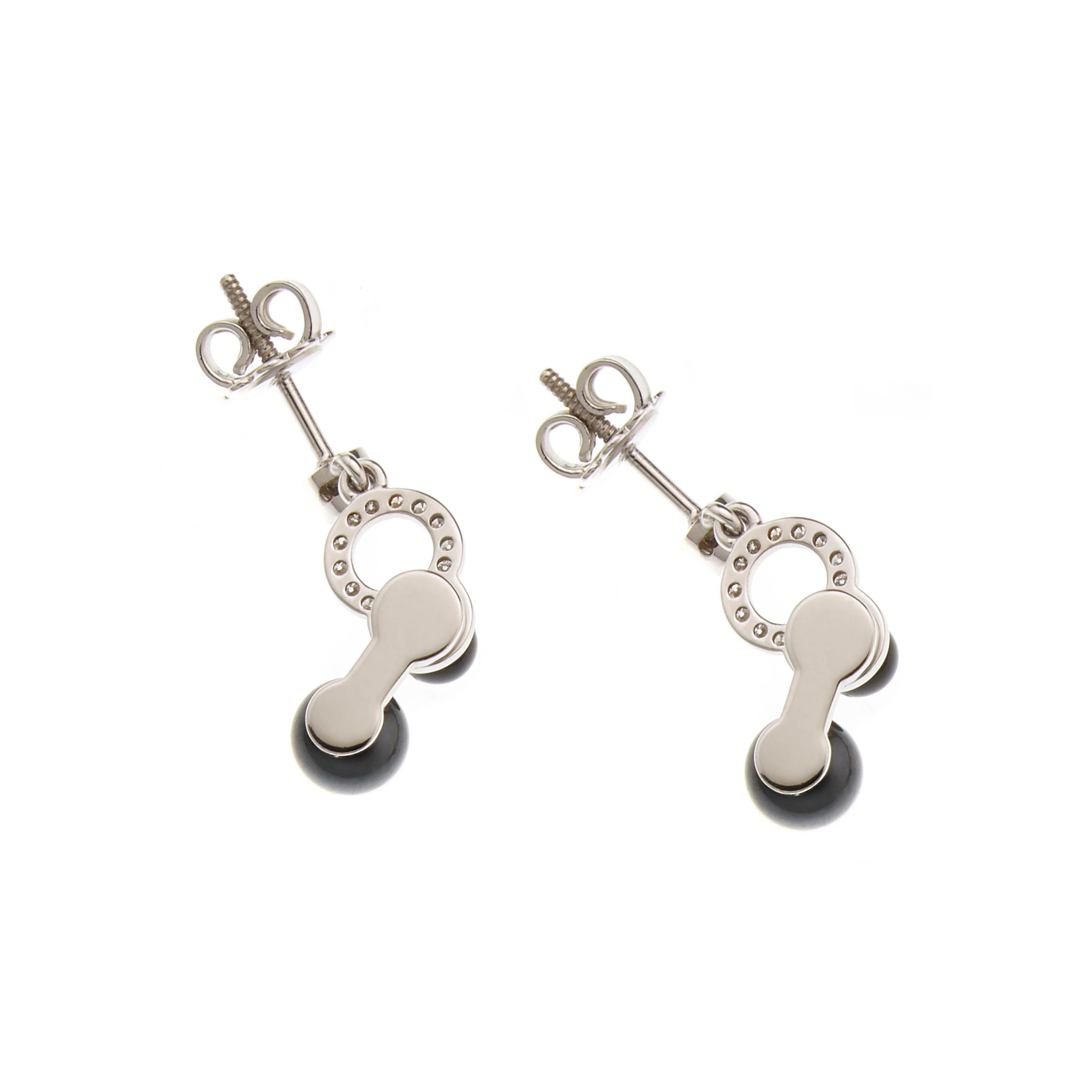 Nathalie Jean 0.21 Carat Diamond Pearl Onyx White Gold Drop Dangle Earrings In New Condition In Milan, Lombardia