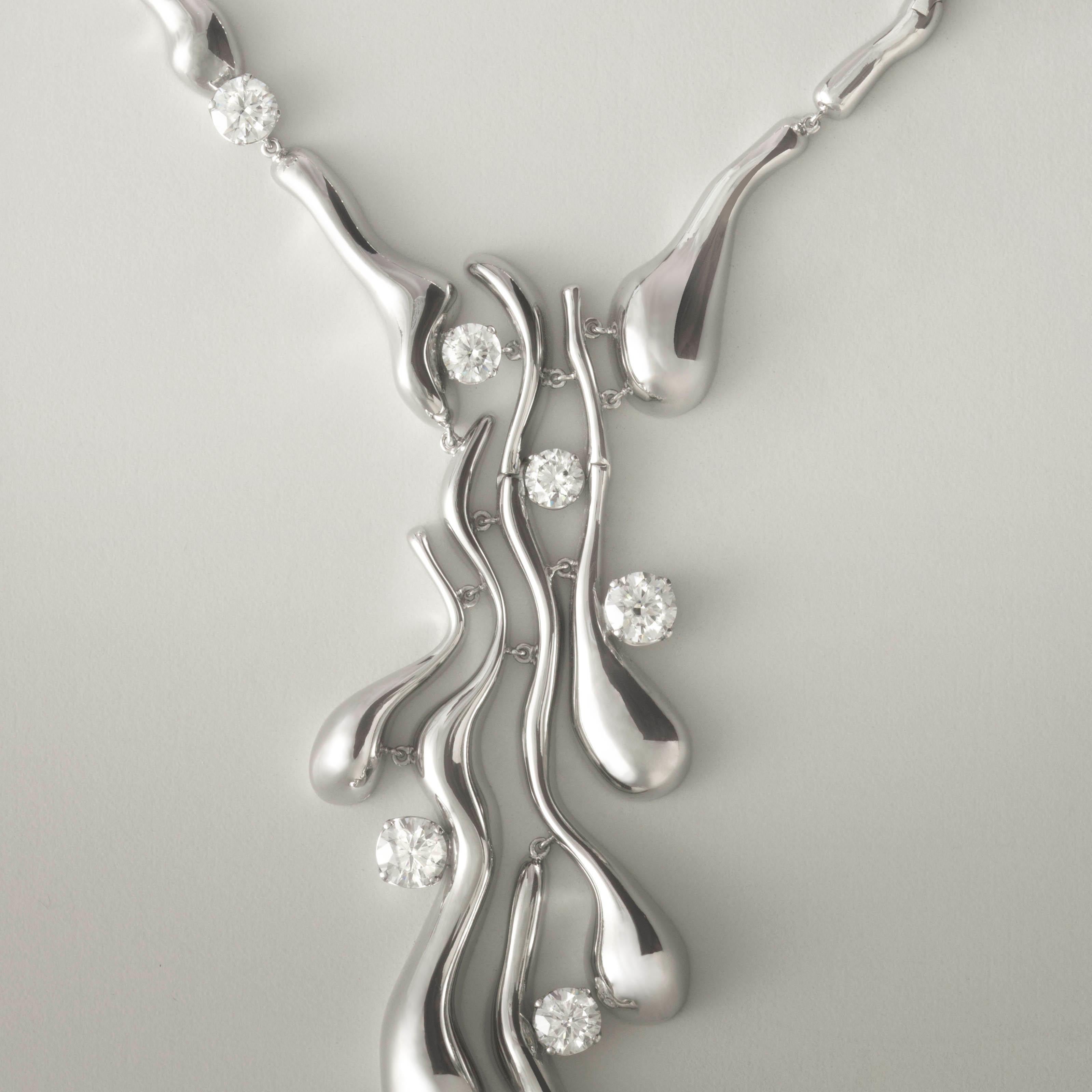 Femenino o masculino Nathalie Jean 8.46 Carat Diamond2 Rhodium Plated Sterling Silver Drop Necklace en venta