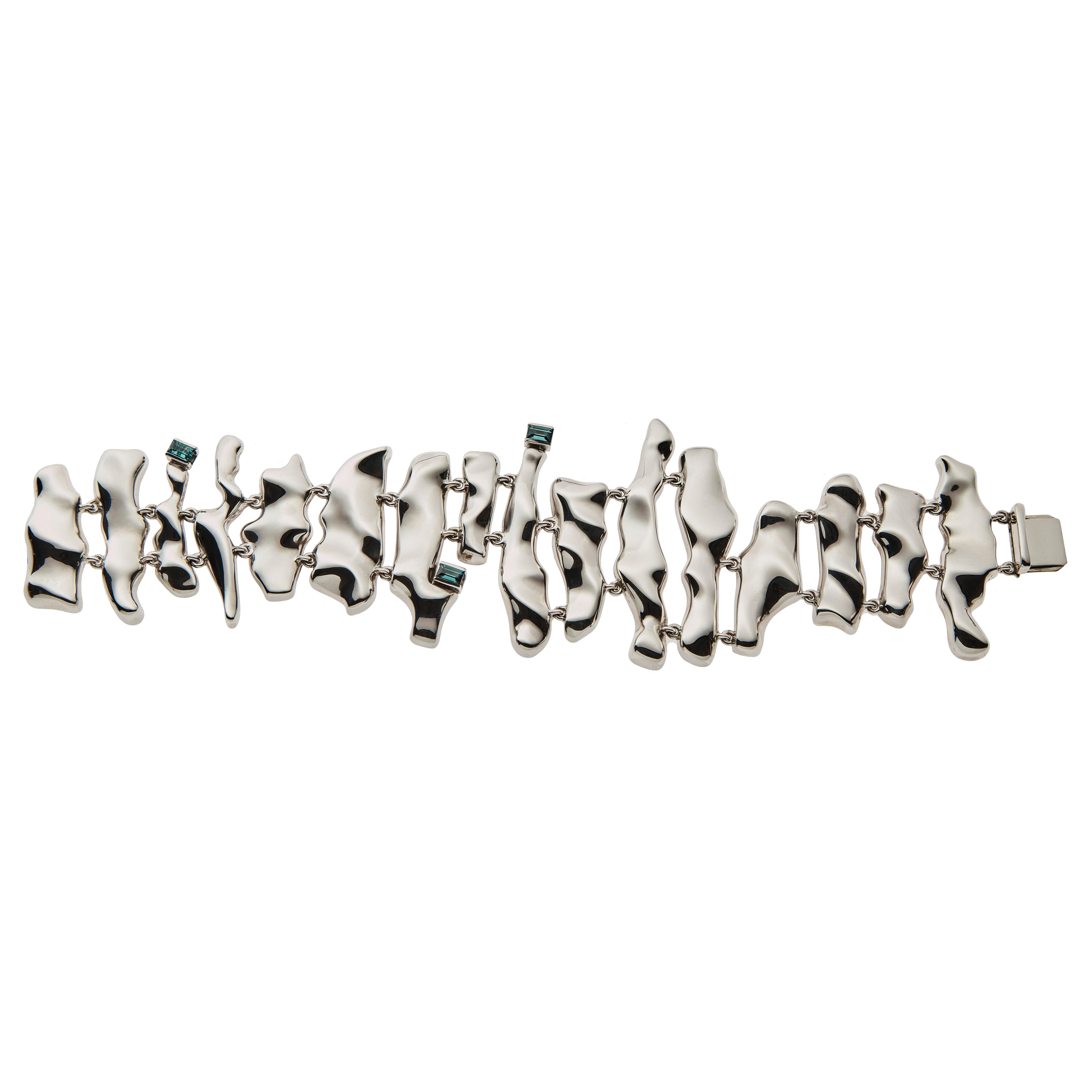 Nathalie Jean Baguette Tourmaline Rhodium Plated Sterling Silver Cuff Bracelet en Nuevo estado para la venta en Milan, Lombardia