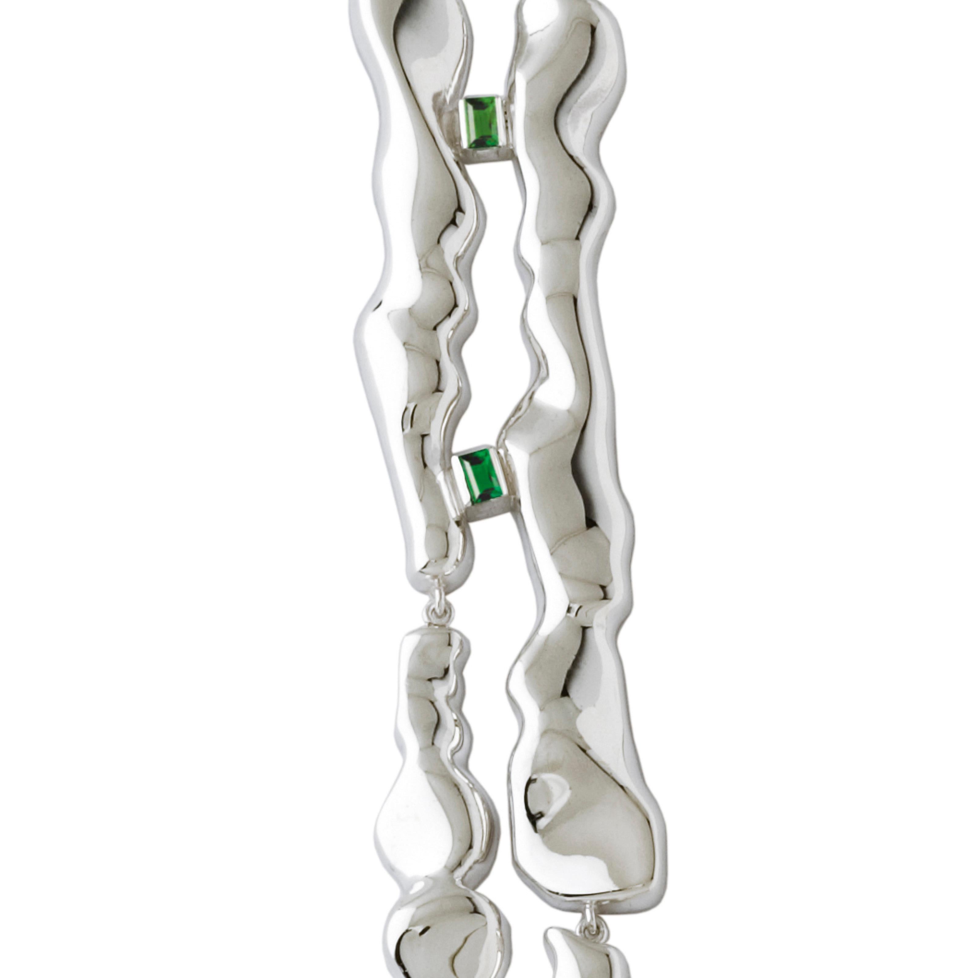 Femenino o masculino Nathalie Jean Baguette Tourmaline Rhodium Plated Sterling Silver Drop Necklace en venta