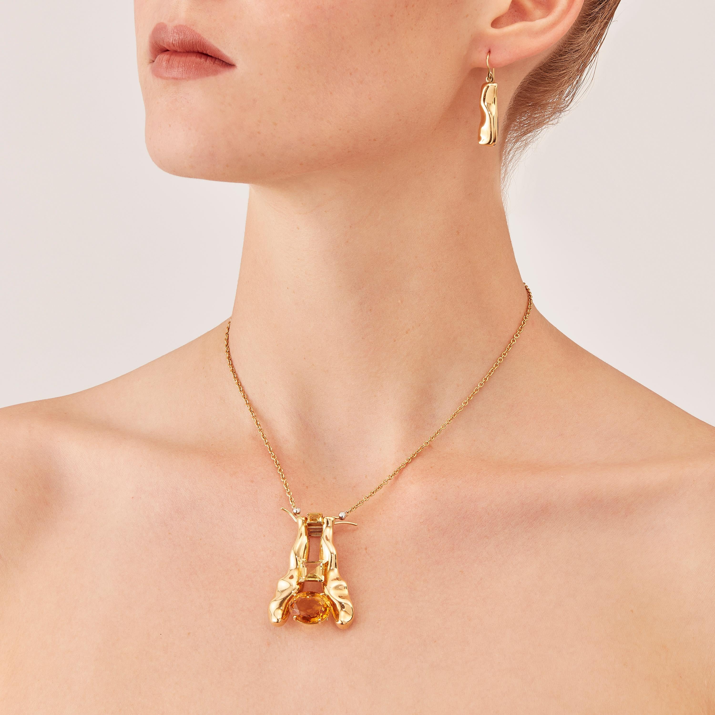 Women's or Men's Nathalie Jean Contemporary 18k Gold Drop Dangle Sculpture Earrings For Sale
