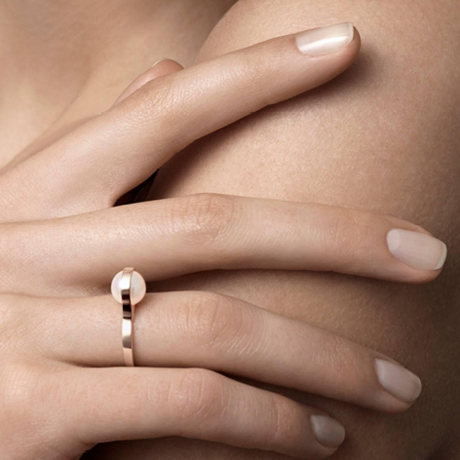 Uncut Nathalie Jean Contemporary Japanese Cultured Pearl 18 Karat Rose Gold Ring