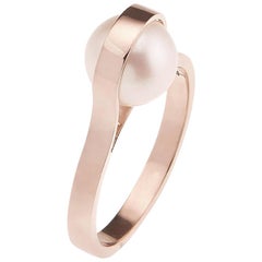 Nathalie Jean Contemporary Japanese Cultured Pearl 18 Karat Rose Gold Ring