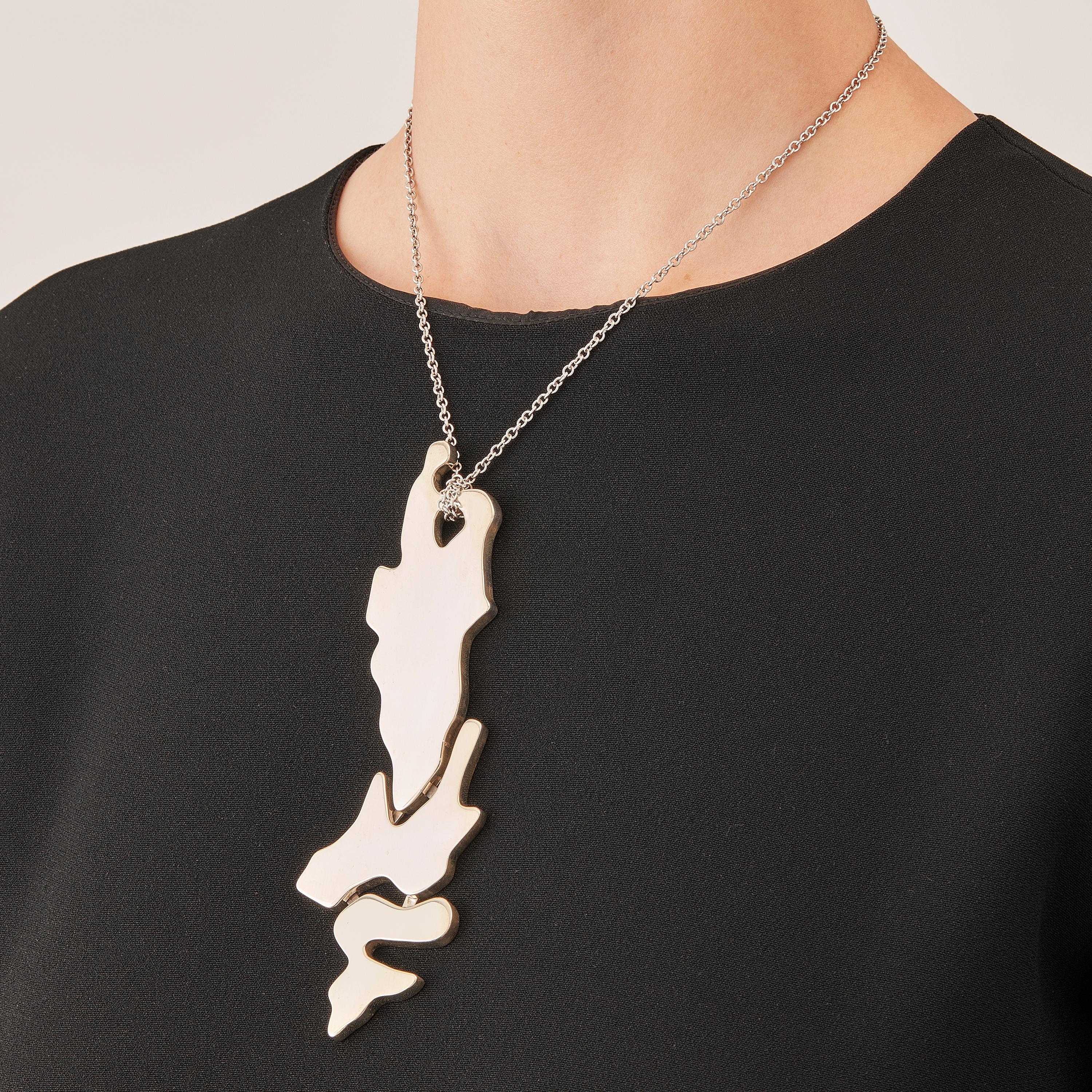 Nathalie Jean Contemporary Peridot Sterling Silver Drop Pendant Necklace In New Condition For Sale In Milan, Lombardia