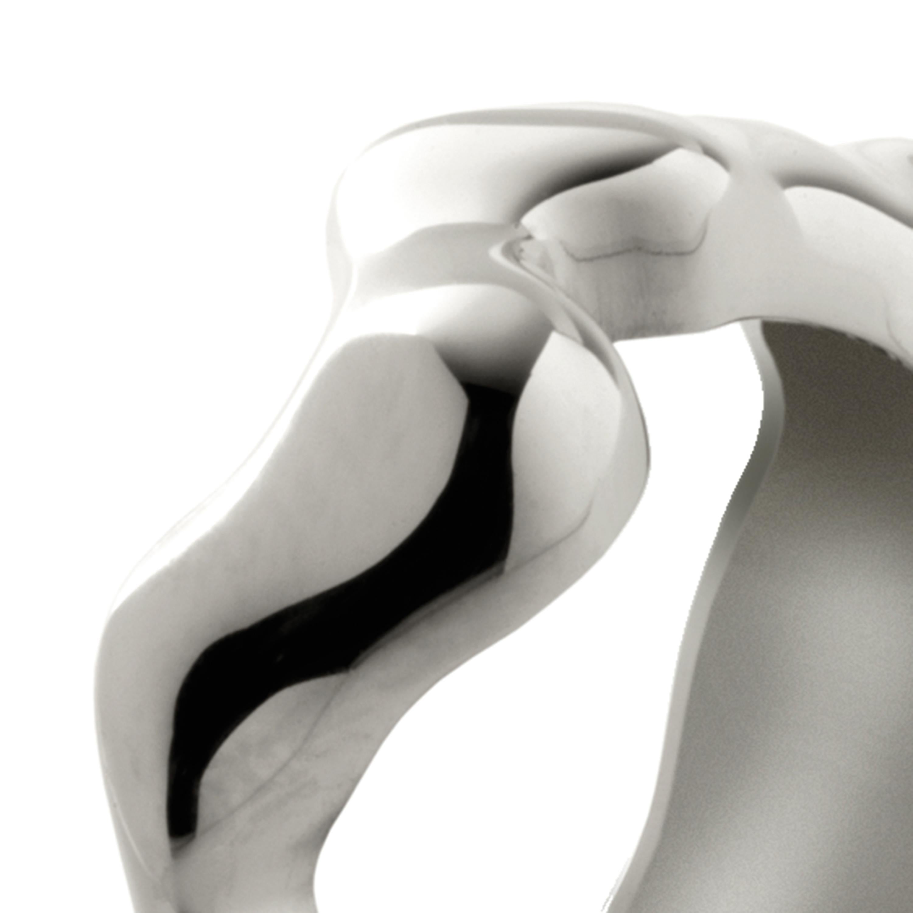 Nathalie Jean Contemporary Rhodium Plated Sterling Silver Band Sculpture Ring In New Condition For Sale In Milan, Lombardia