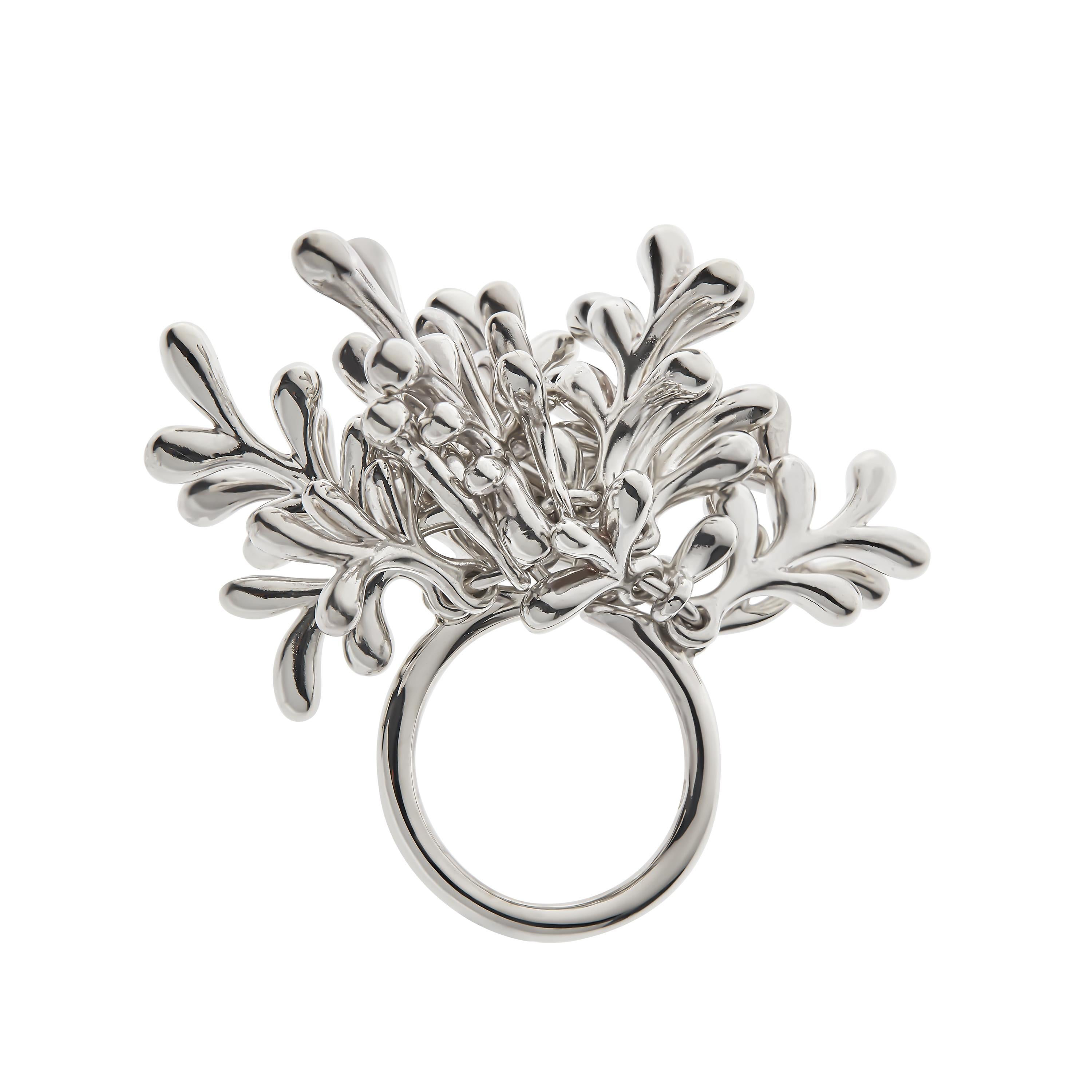 Nathalie Jean Contemporary Natural Style Sterling Silver Cocktail Ring In New Condition For Sale In Milan, Lombardia