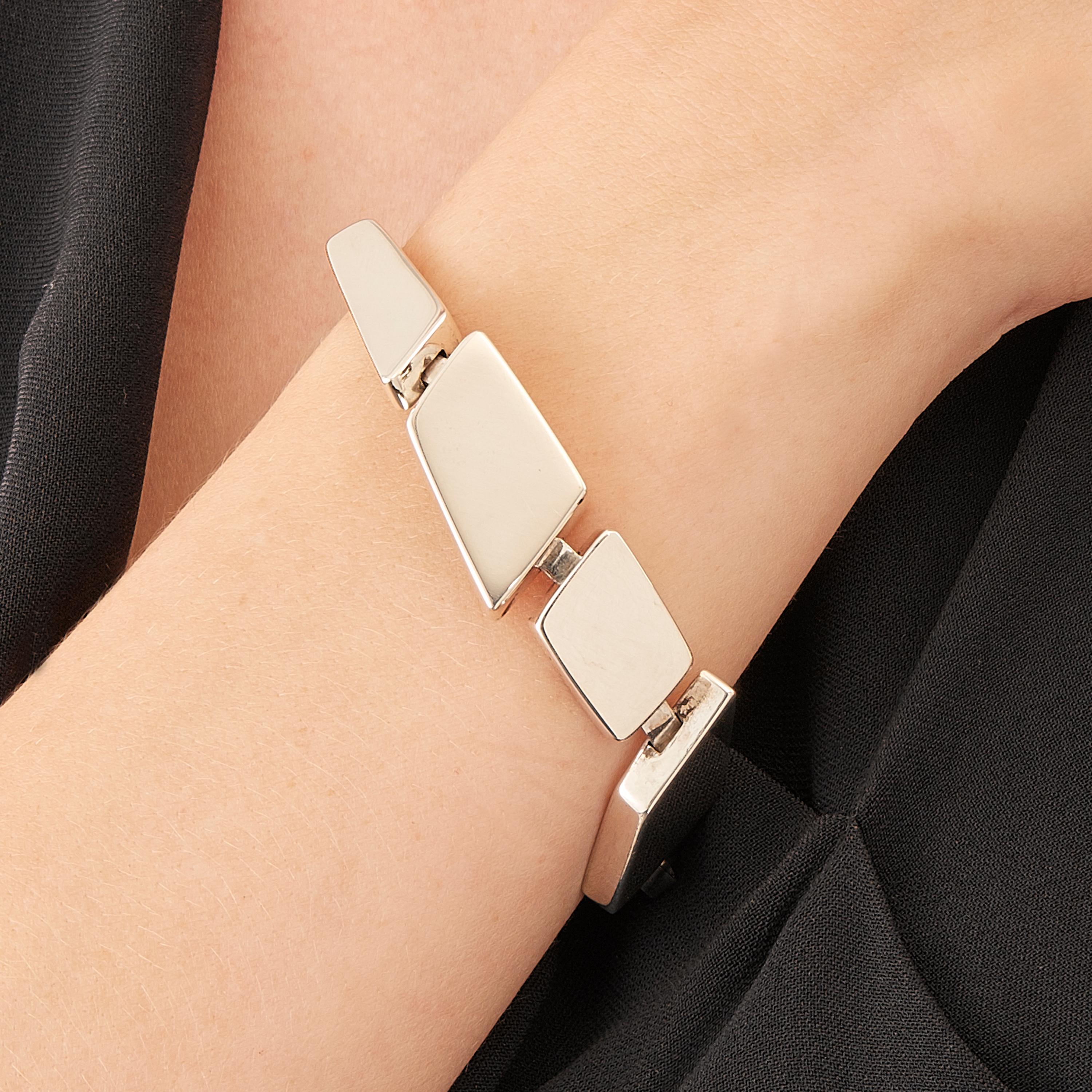Nathalie Jean Contemporary Sterling Silver Limited Edition Link Bracelet In New Condition For Sale In Milan, Lombardia