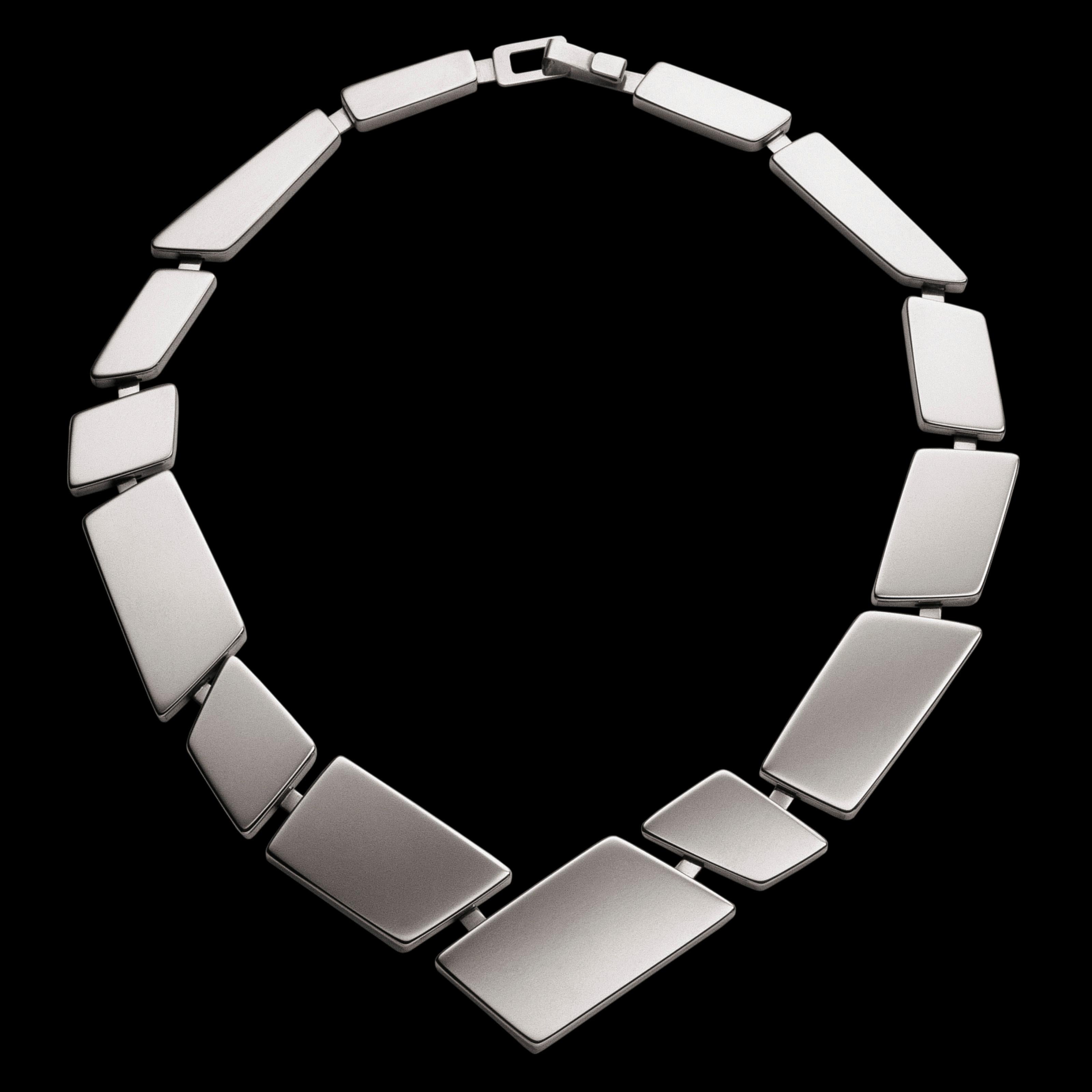 Nathalie Jean Contemporary Sterling Silver Limited Edition Link Necklace For Sale 1