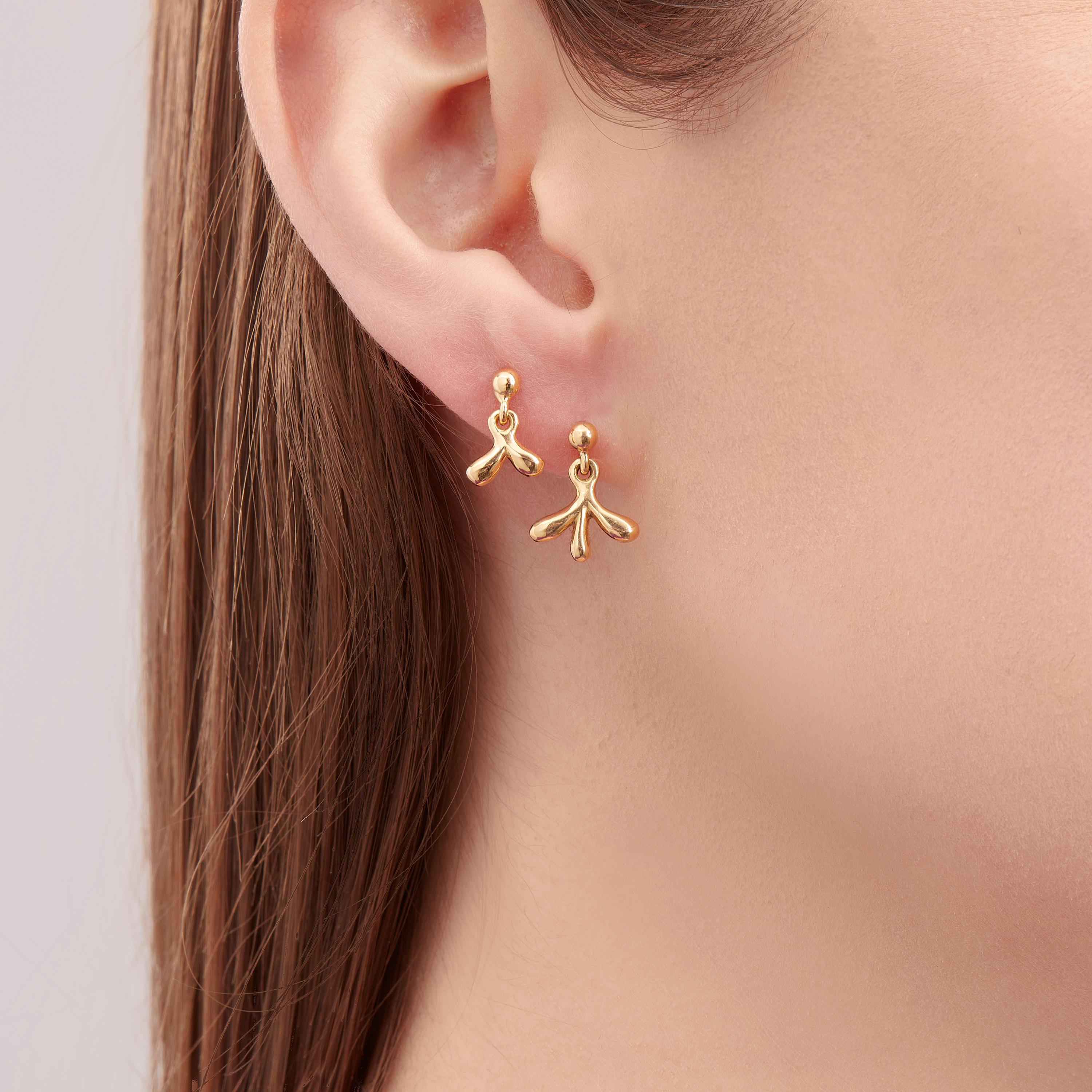 Nathalie Jean Contemporary Natural Style Yellow Gold Drop Dangle Earrings For Sale 2