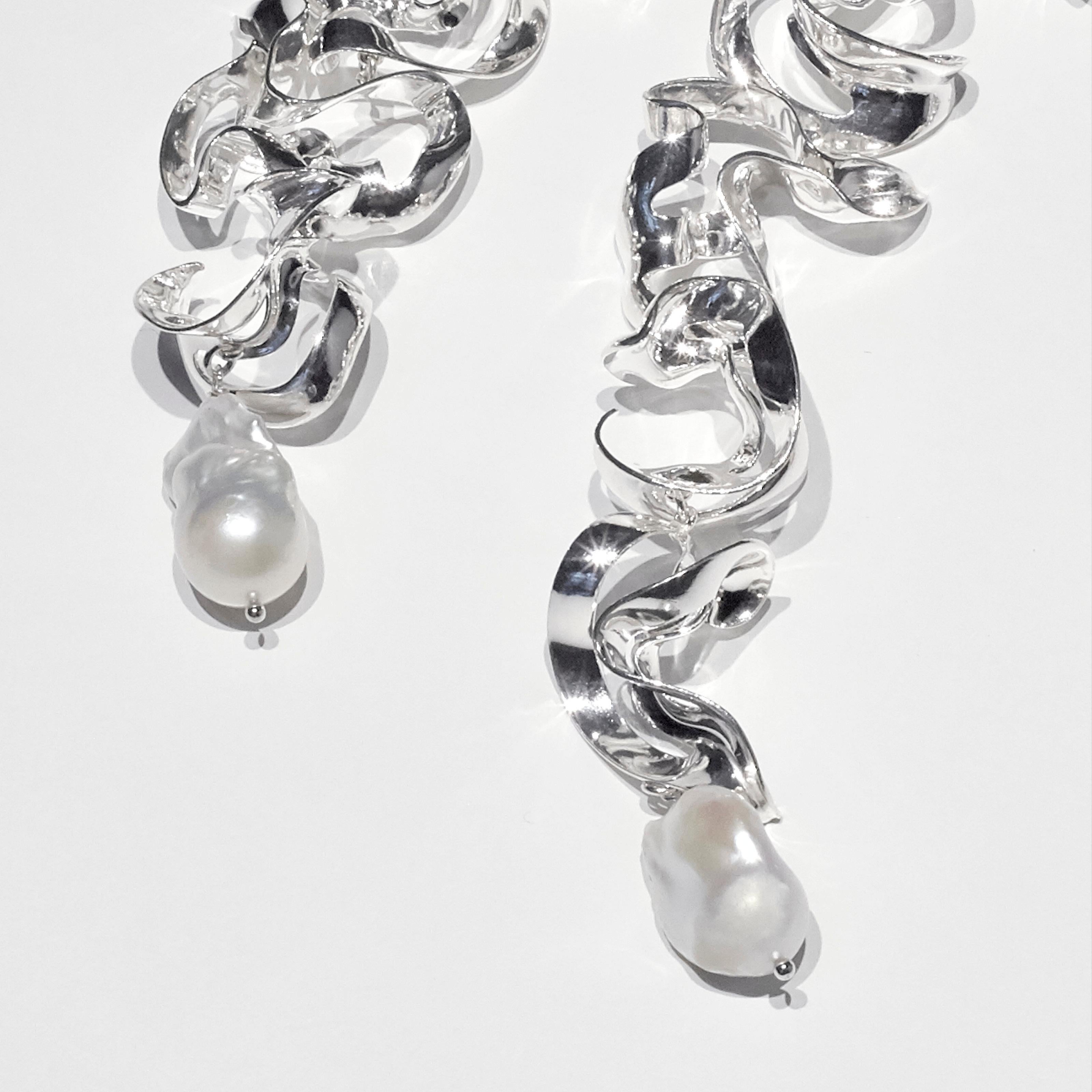 Nathalie Jean Freshwater Pearl Sterling Silver Silk Drop Necklace In New Condition For Sale In Milan, Lombardia