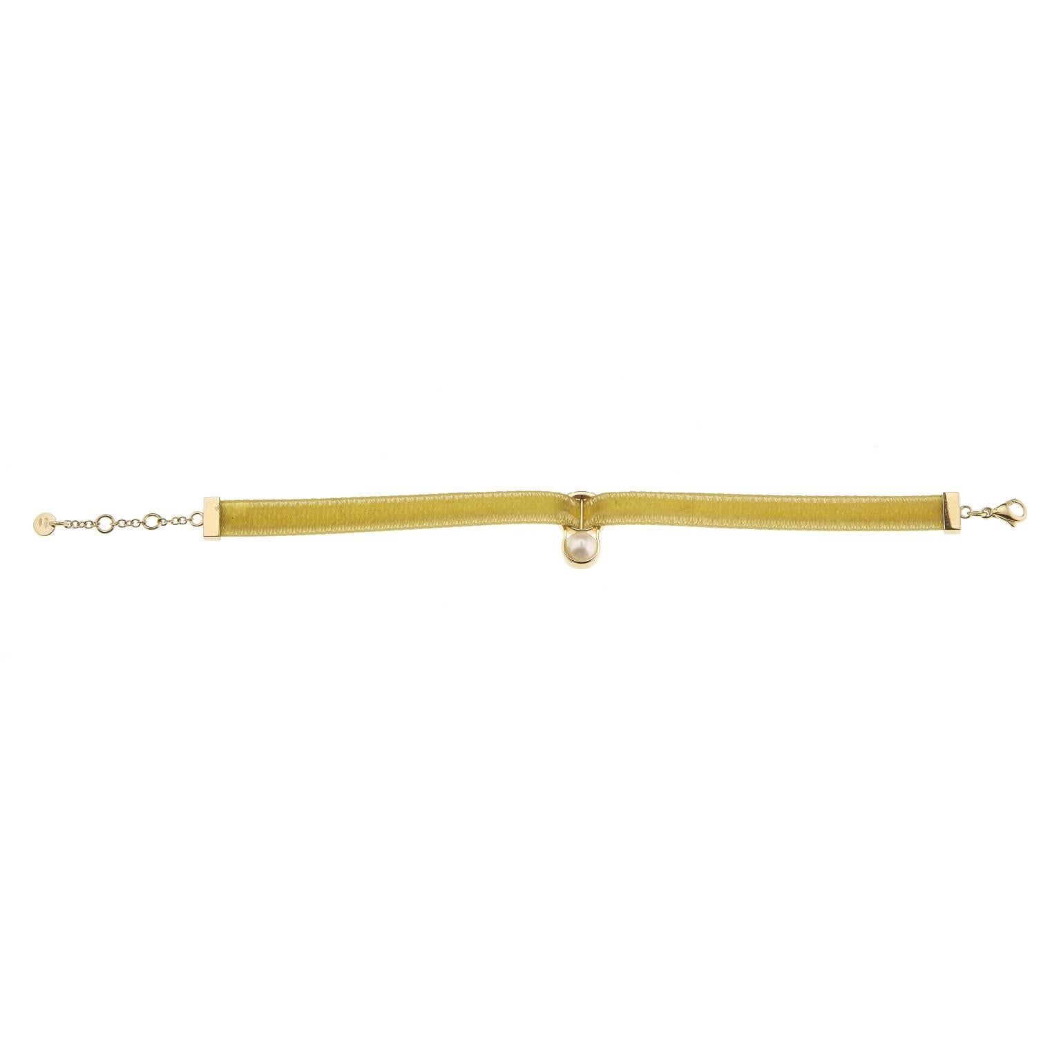 Uncut Nathalie Jean Japanese Cultured Pearl 18 Karat Yellow Gold Velvet Cuff Bracelet For Sale