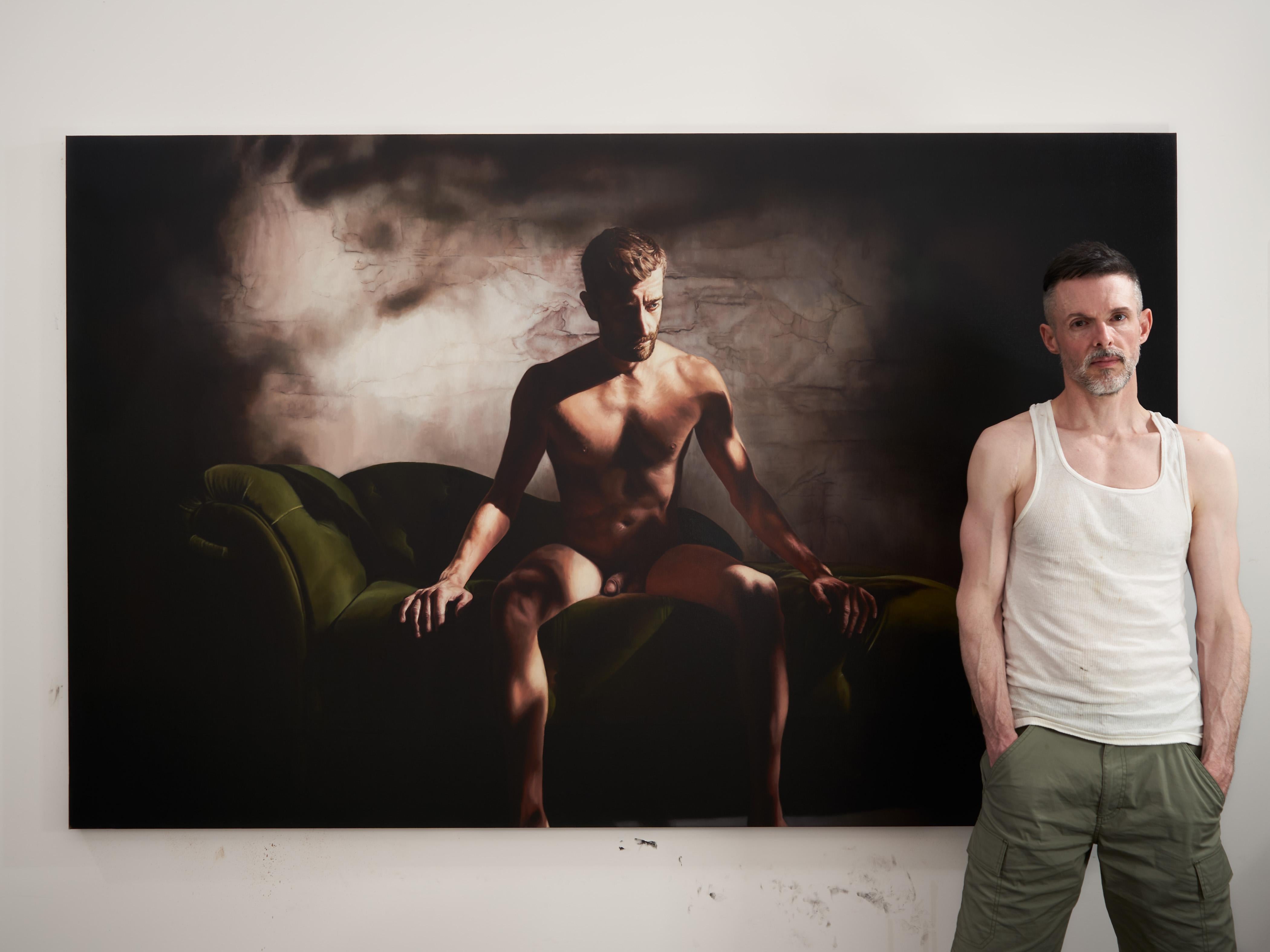 Threshold - Quadro di grandi dimensioni raffigurante un uomo nudo seduto su una chaise longue verde - Painting di Nathan Brad Hall