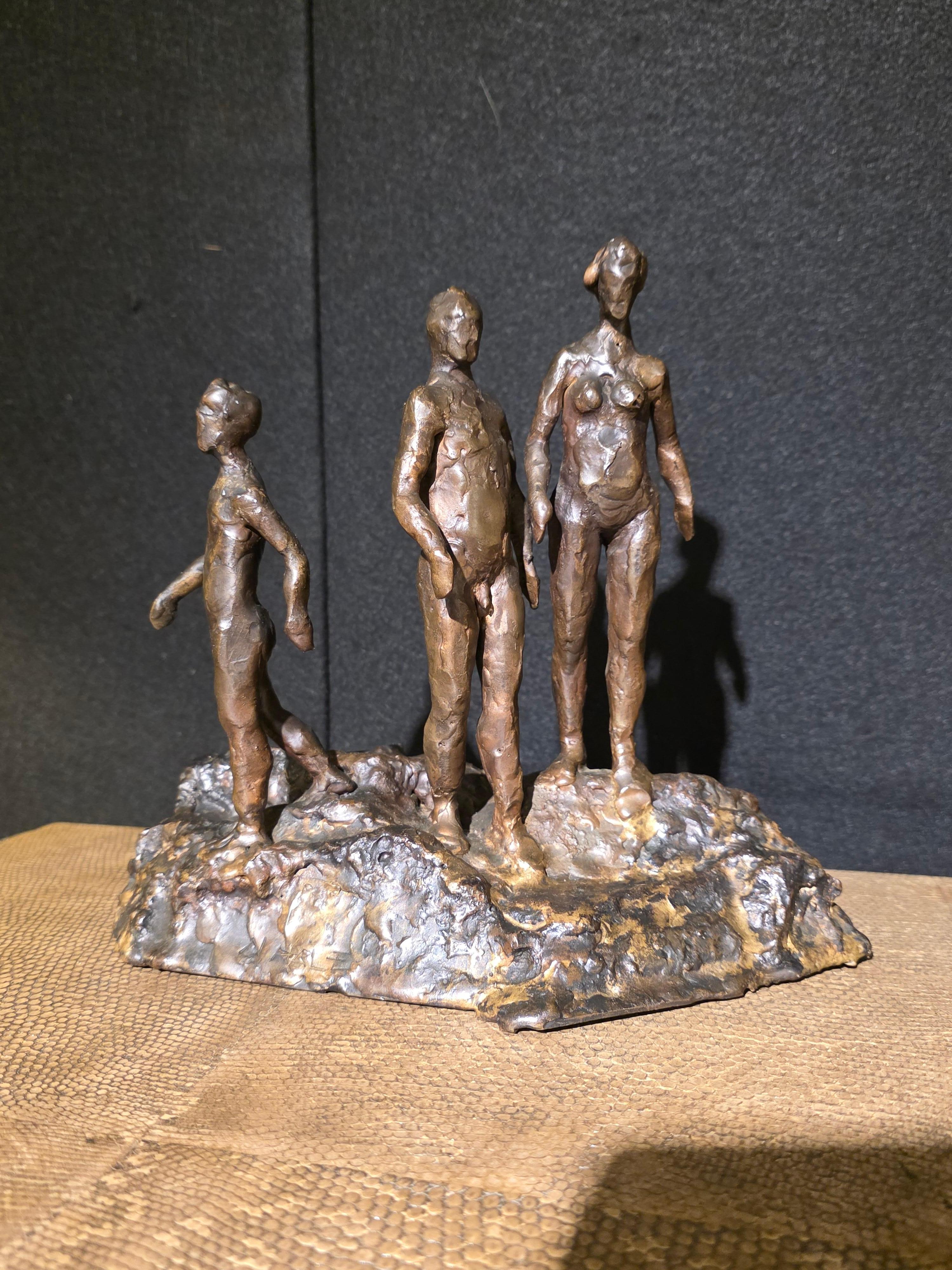 A very beautiful and tactile bronze sculpture by American artist, Nathan Cabot Hale. Created Circa 1960s, this sculpture is in exceptional original condition. 
Nathan Hale is known for Sculpture-abstract nature. Nathan Cabot Hale was born in Los