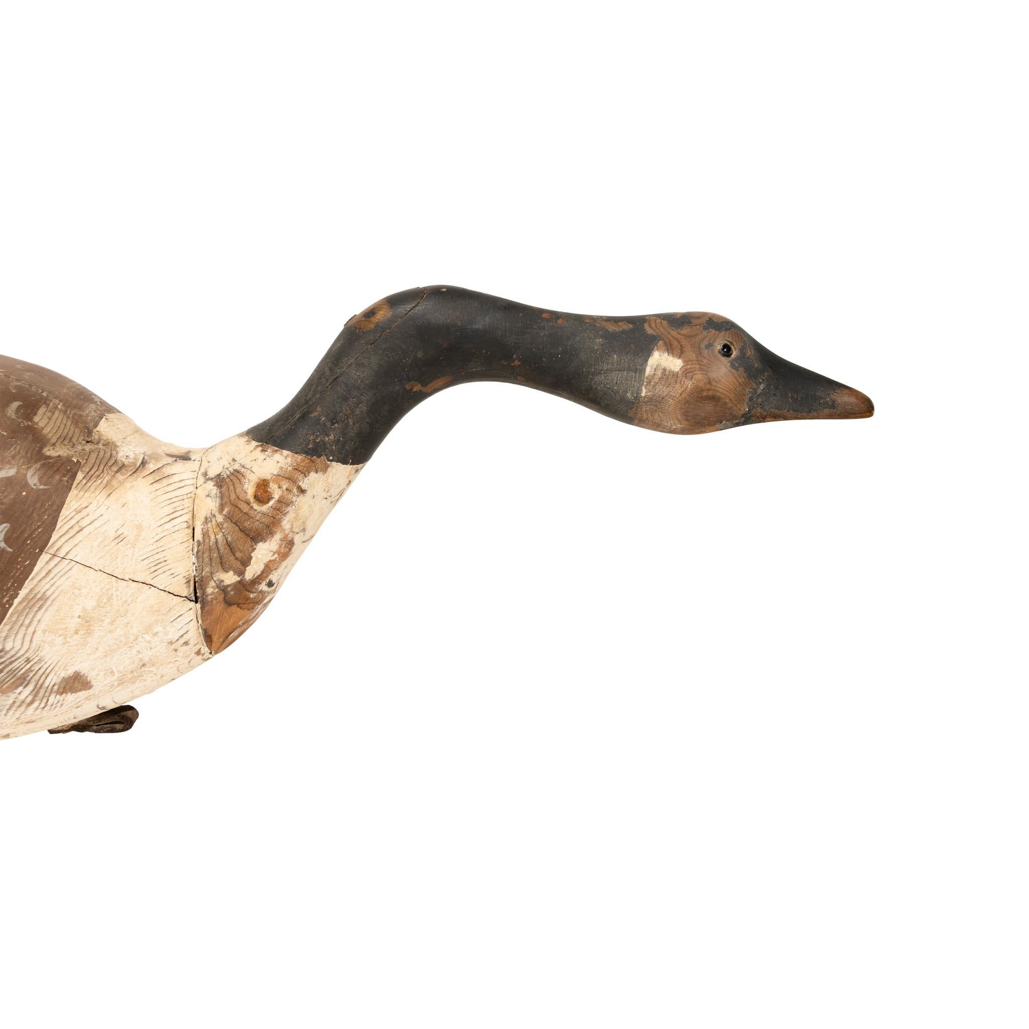 Nathan Cobb Jr Canada Goose Decoy In Good Condition For Sale In Coeur d'Alene, ID