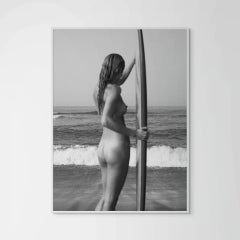 Ragazza surfista