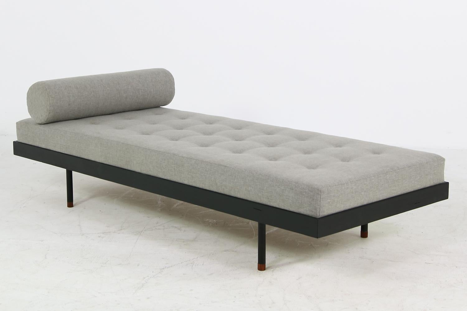 Mid-Century Modern Nathan Lindberg 'Black Edition' Daybed Sofa Larch Wood, Metal, Teak, Grey Tufted