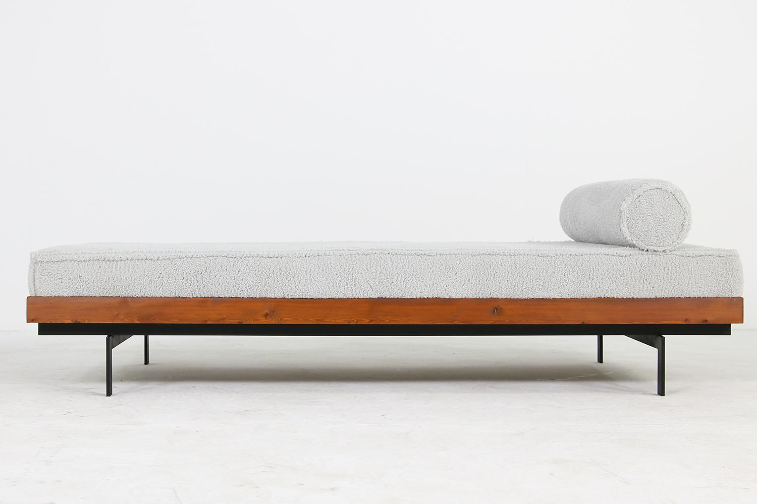 Beautiful Nathan Lindberg Siberian Larch wood (larix sibirica) daybed, teak vintage stained, all done in solid wood, steel base, minimalist design but heavy weight, high density foam mattress, covered with grey eco fur, teddy bear fabric, matching