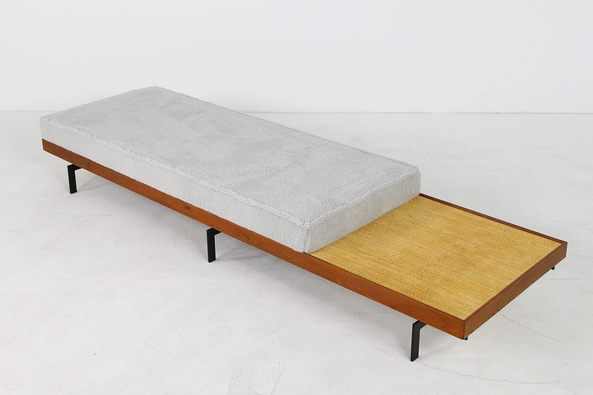 Nathan Lindberg Long Daybed Mod NL 31L Sofa, Siberian Larch Wood, Steel and Cane 6