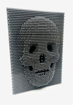 Nathan Sawaya – Totenkopfnadelkunst, Skulptur