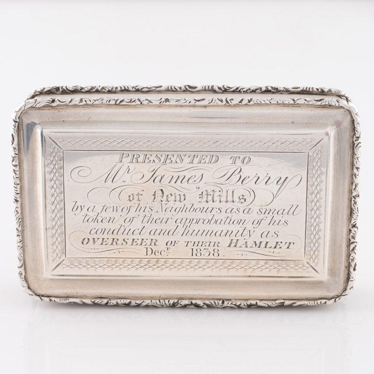 Argent Nathaniel Mills Silver Snuff Box Birmingham 1835 en vente