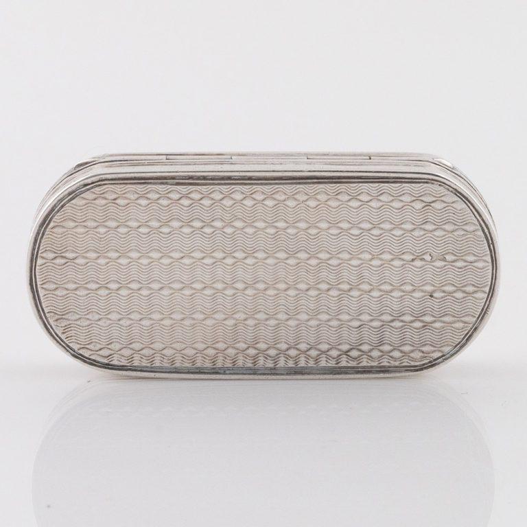 Argent Nathaniel Mills Vinaigrette en argent Birmingham 1842 en vente