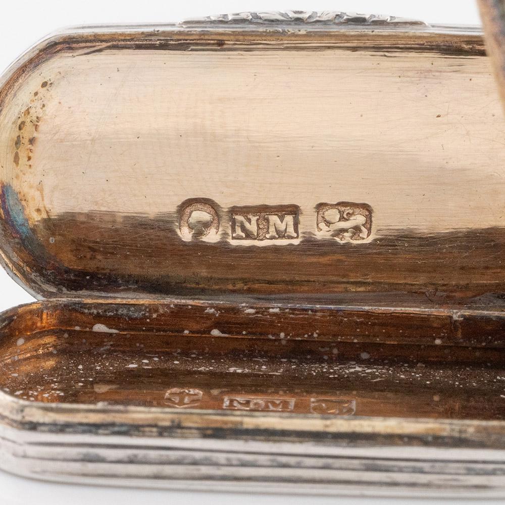 Nathaniel Mills Vinaigrette en argent Birmingham 1842 en vente 1