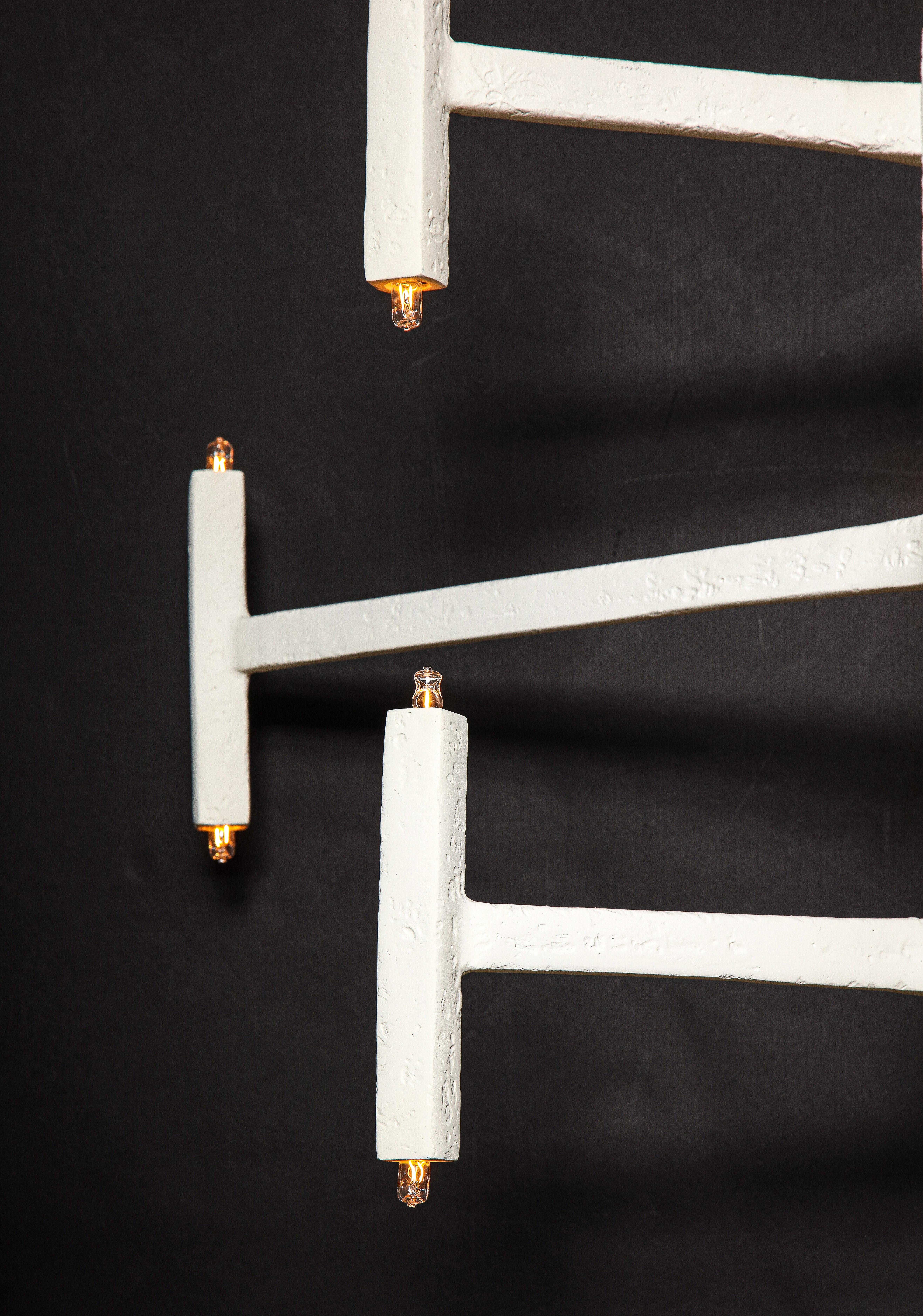 Nation-Kronleuchter von Bourgeois Boheme Atelier (Gips) im Angebot