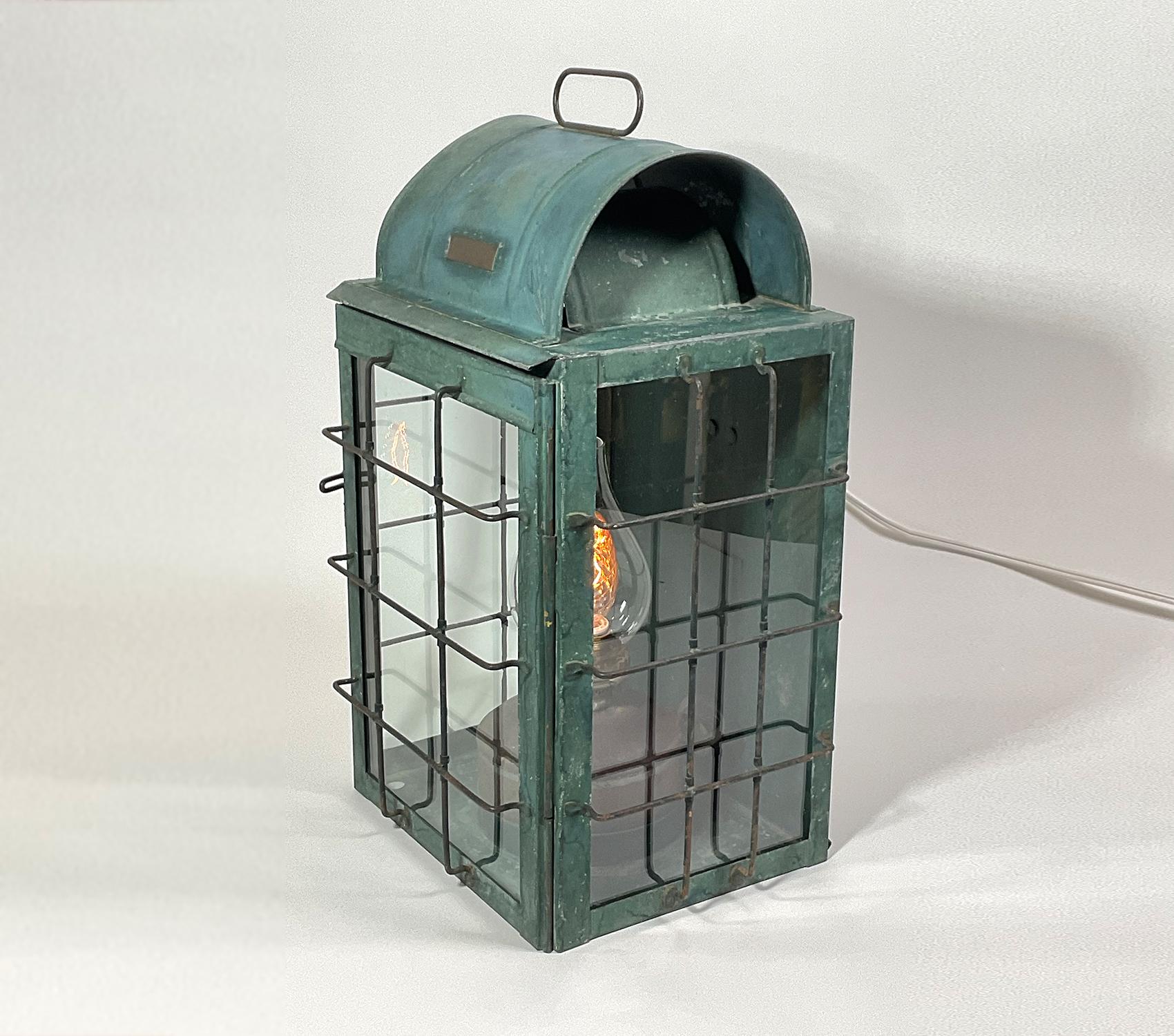 National Marine Lamp Co. Iron Bulkhead Marine Lantern In Good Condition For Sale In Norwell, MA