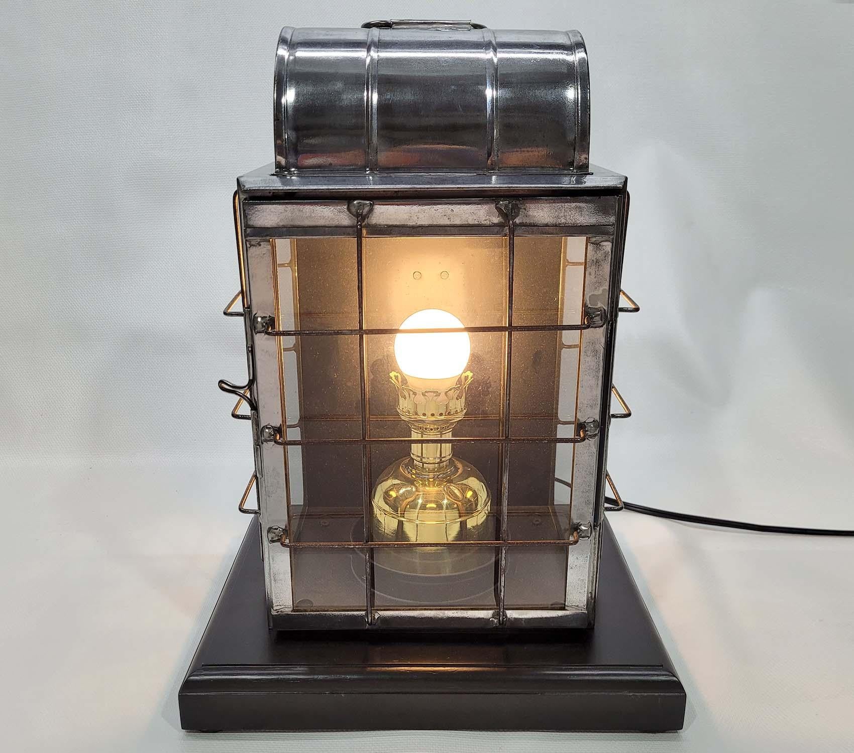 National Marine Lamp Company Cabin Lantern In Good Condition For Sale In Norwell, MA