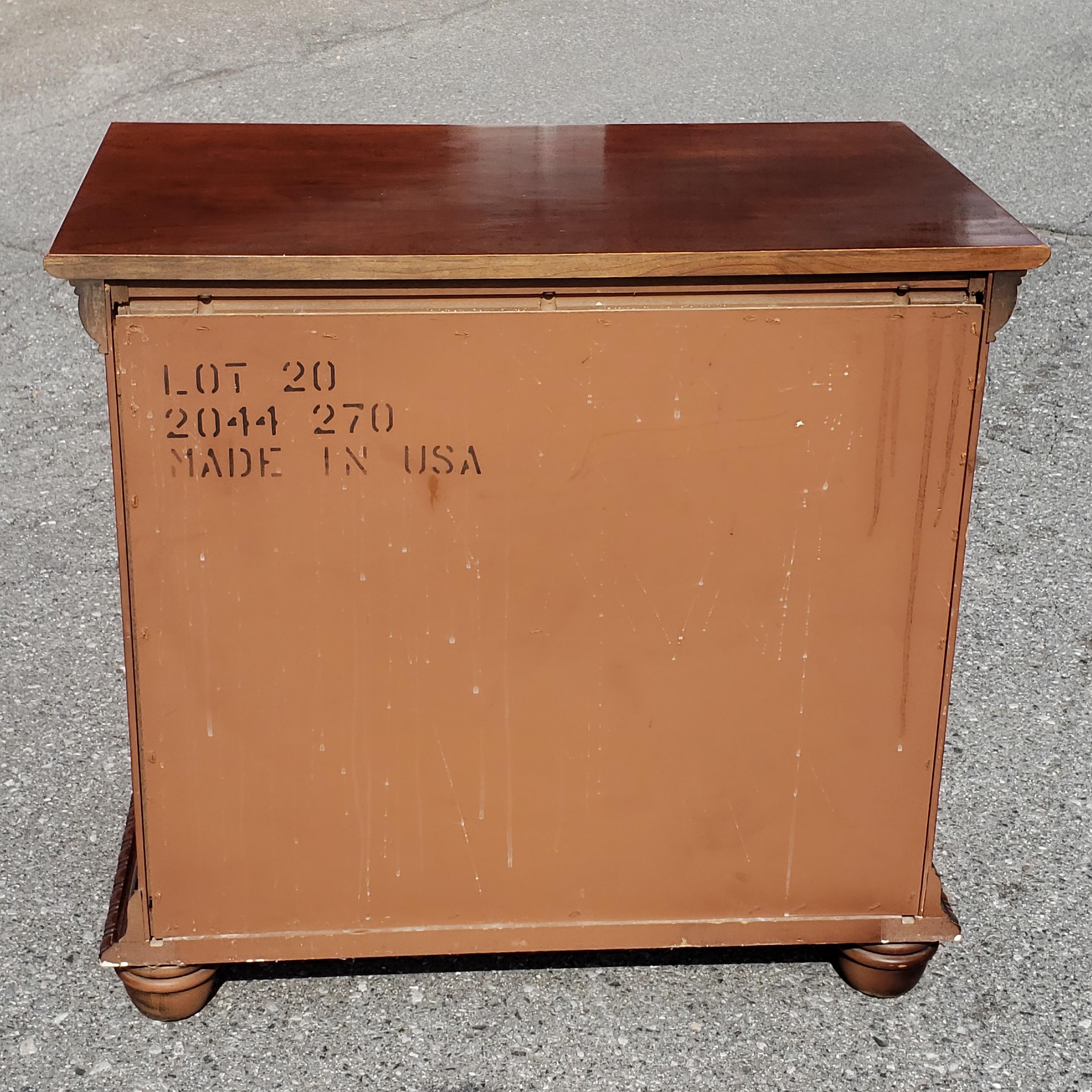 20th Century National Mt Airy Bookmatched Mahogany Bedside Chest of Drawers / Nighstand For Sale